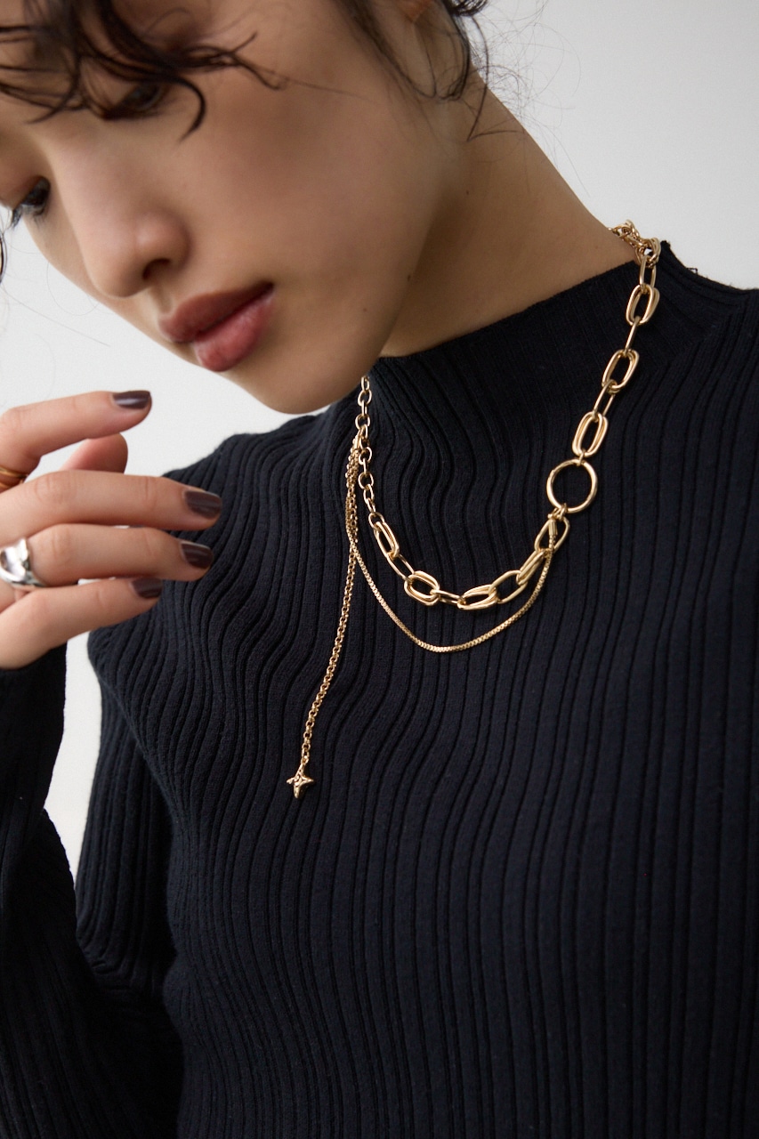 ダイヤシェイプドアシンメトリーネックレス｜WOMEN｜250HAT56-409K