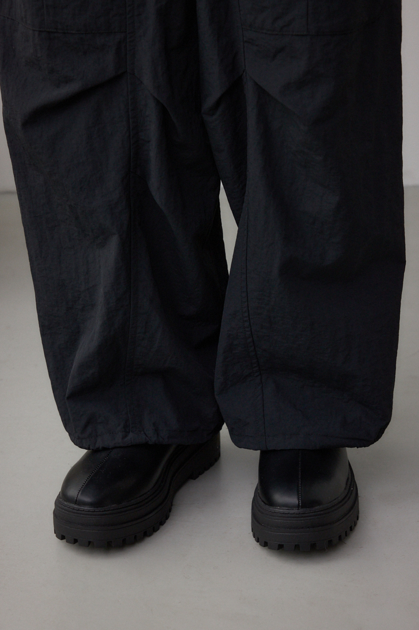 裾ドロストナイロンカーゴポケットパンツ｜WOMEN｜250IAB31-3701｜AZUL