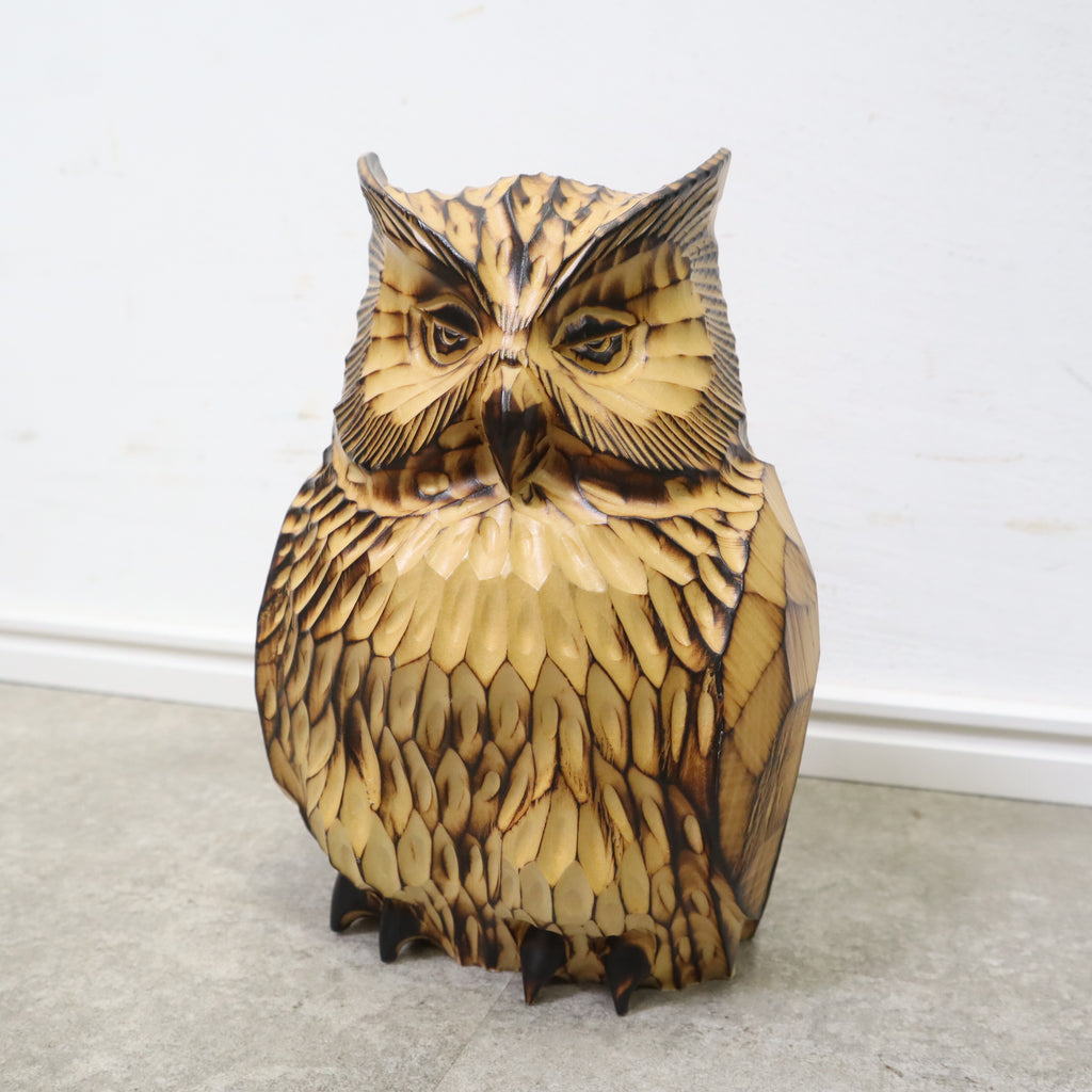 木製フクロウの彫刻 約20cm 屋久杉工芸品 フクロウ置物 彫刻 天然木 自然