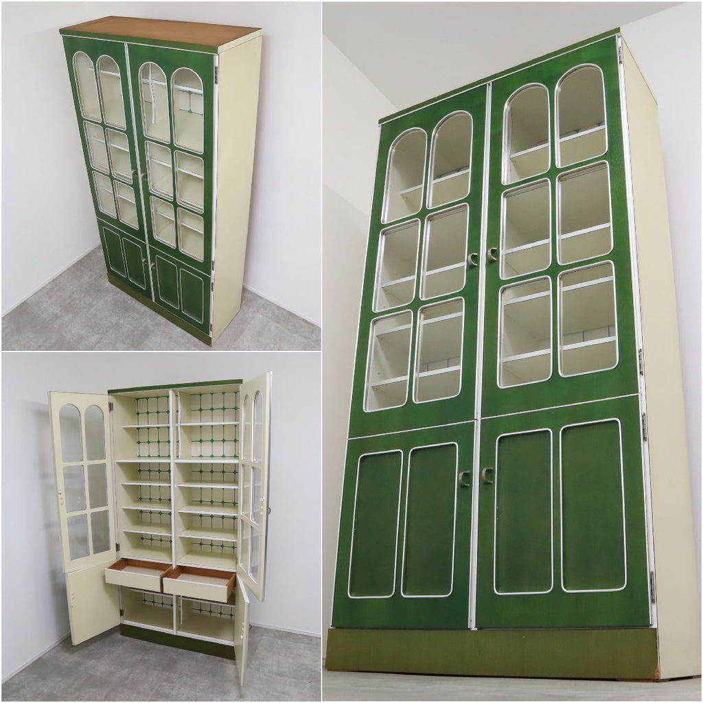 昭和レトロ 食器棚 アーチ 緑 白 当時物 ビンテージ カップボード