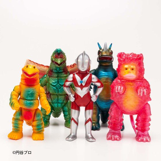 バンダイ ウルトラマン 特大 ソフビ 高さ65㌢ （ポピー ブルマァク