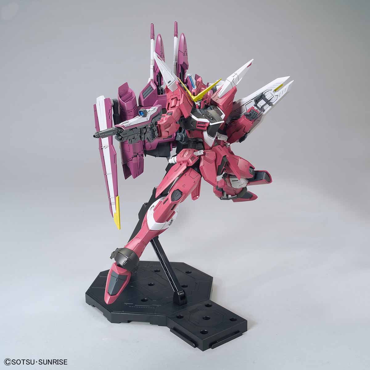 MG 1/100 ジャスティスガンダム | 機動戦士ガンダムSEED フィギュア
