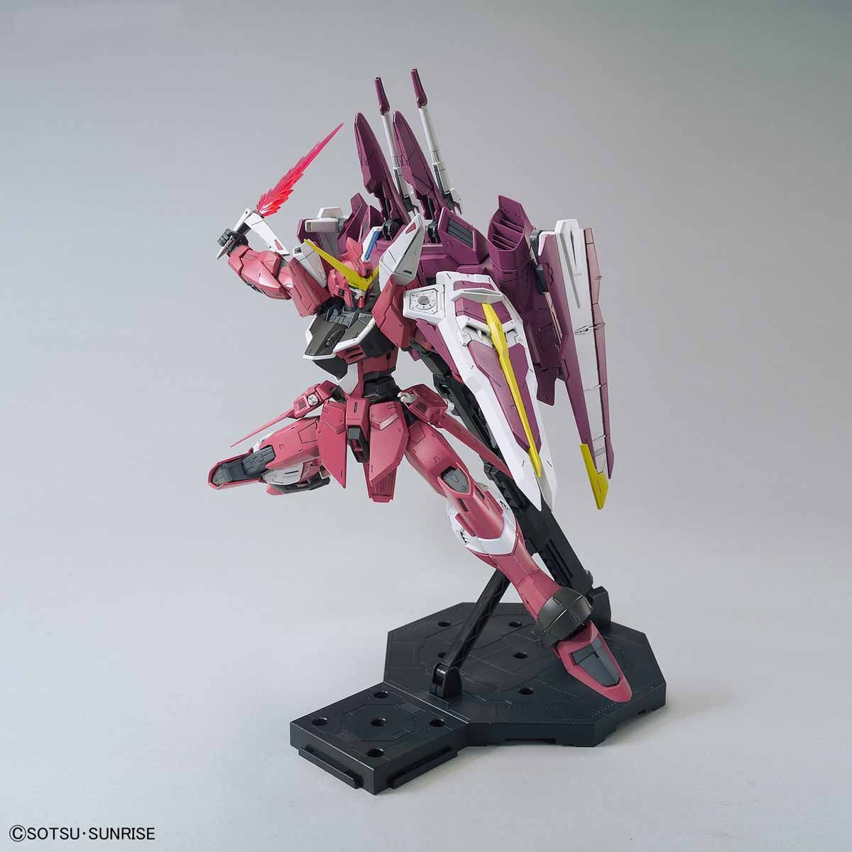MG 1/100 ジャスティスガンダム | 機動戦士ガンダムSEED フィギュア