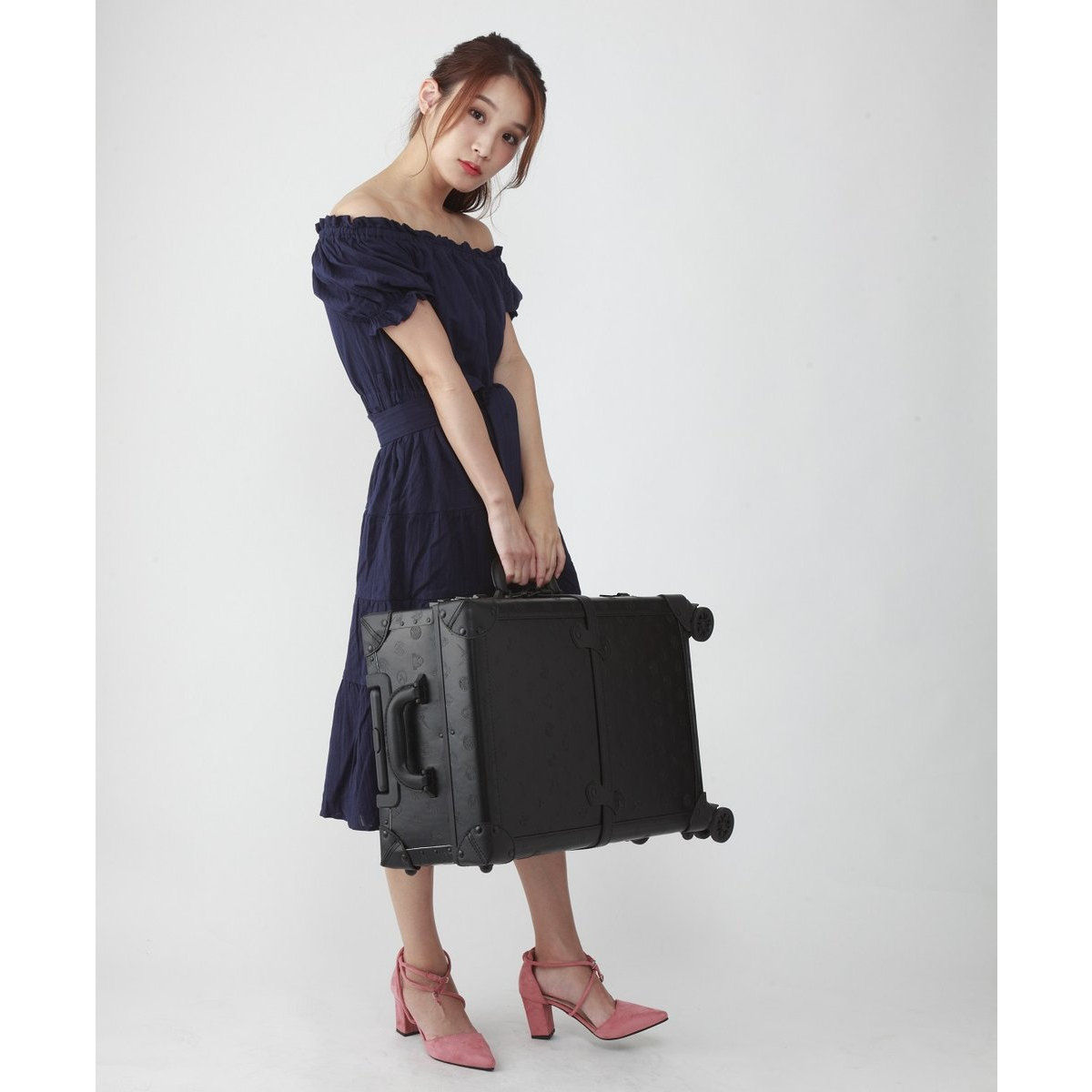 平成仮面ライダー20作品記念 キャスター付きトランク（スーツケース