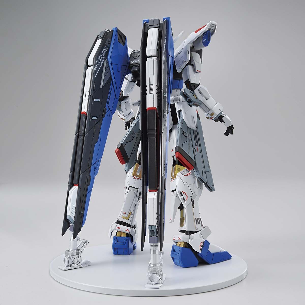 フルメカニクス 1/100 【ガンダムベース限定】 ZGMF-X10A フリーダム