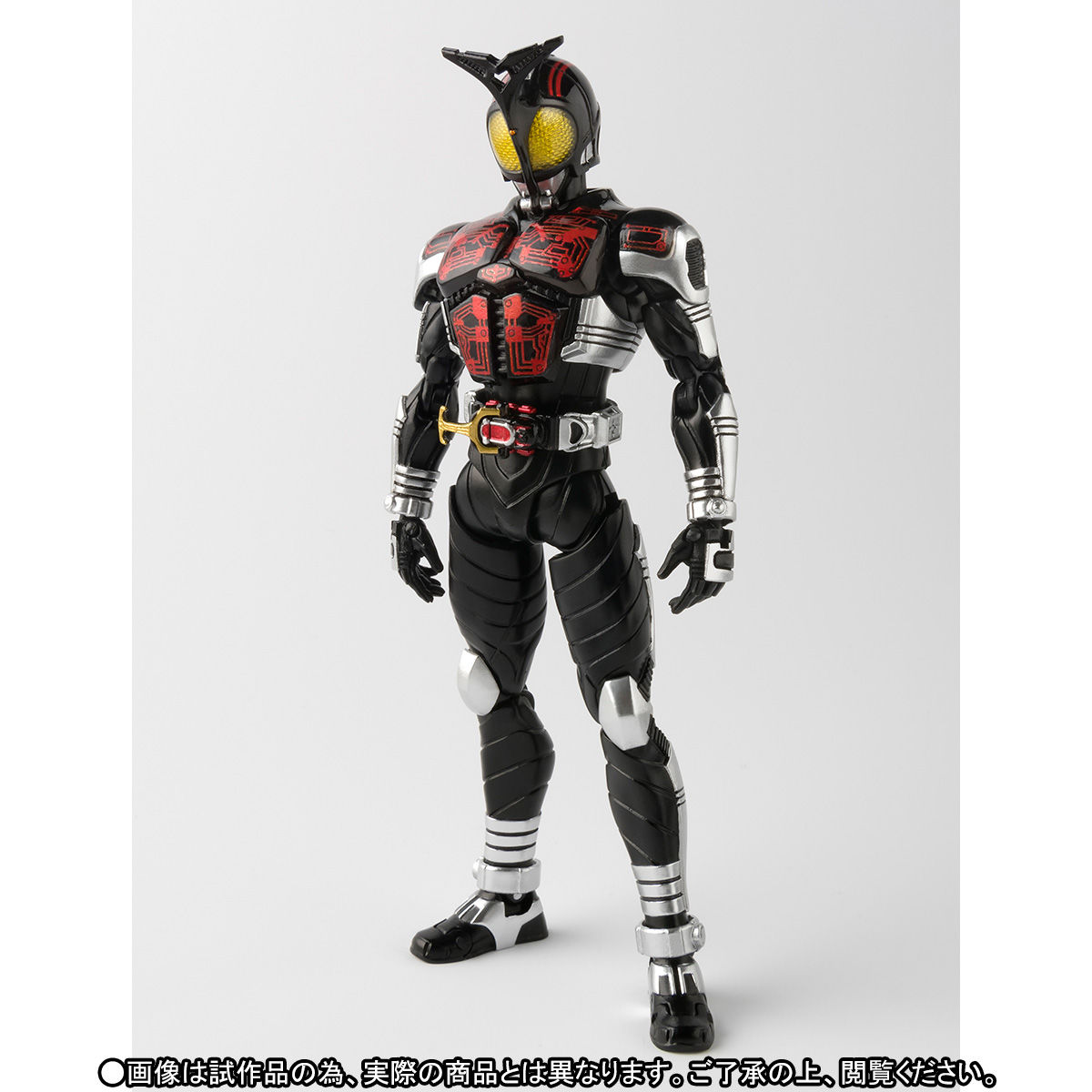 抽選販売】S.H.Figuarts（真骨彫製法） 仮面ライダーダークカブト