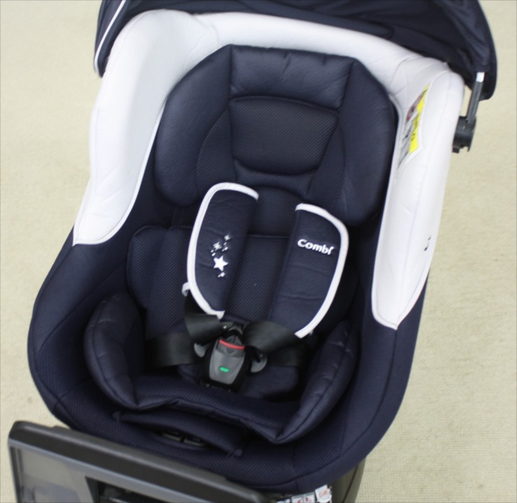 ままん。様専用コンビ クルムーブ シンプライト ネイビー回転式 限定品