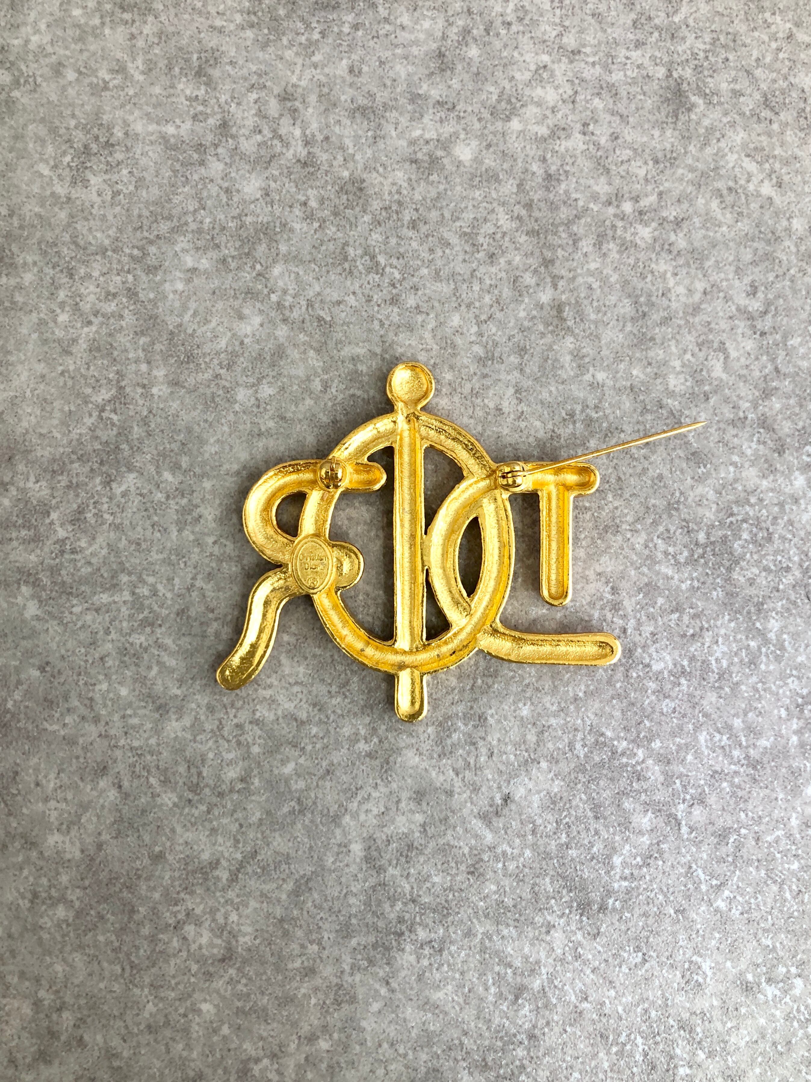 Christian Dior クリスチャン ディオール ブローチ ロゴ ストーン