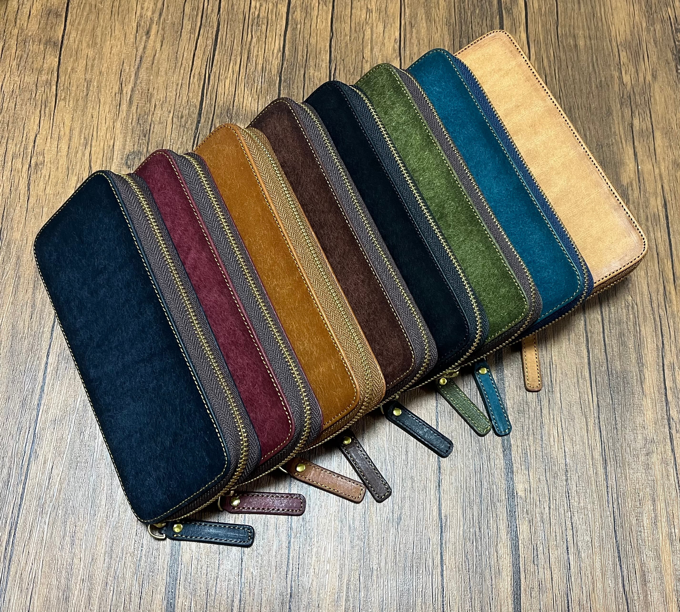 バハギア＆クラフト ラウンドジップペンケース キャメル 【公式通販】