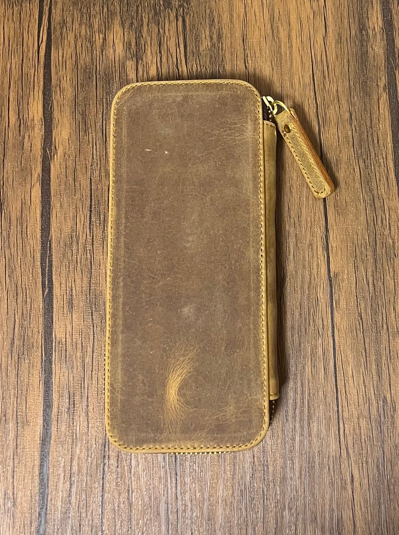 バハギア ペンケース ラウンドジップ型 プエブロ ネロ | Bahagia & Craft