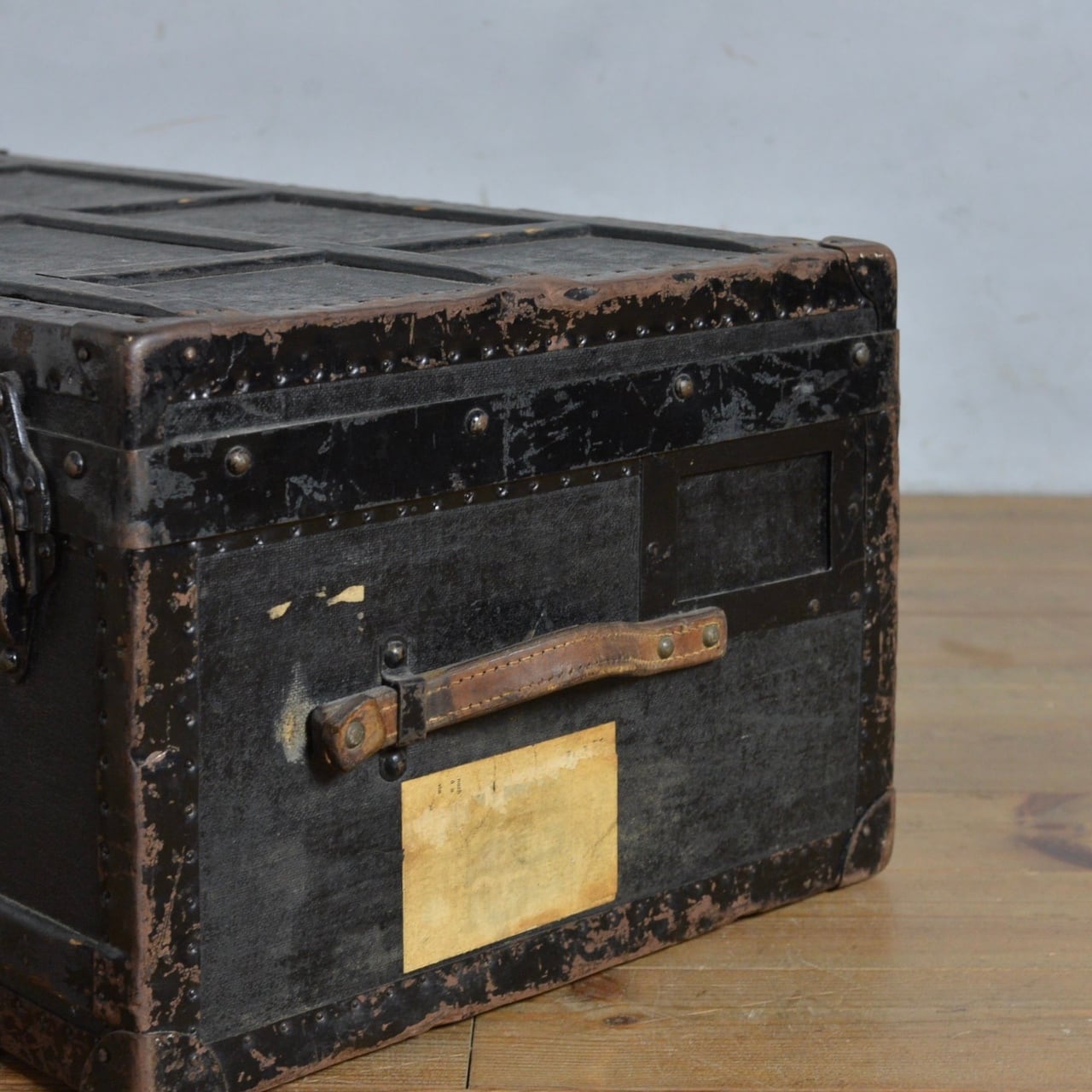 Trunk / トランク【A】〈ミリタリー・軍物・スイス軍