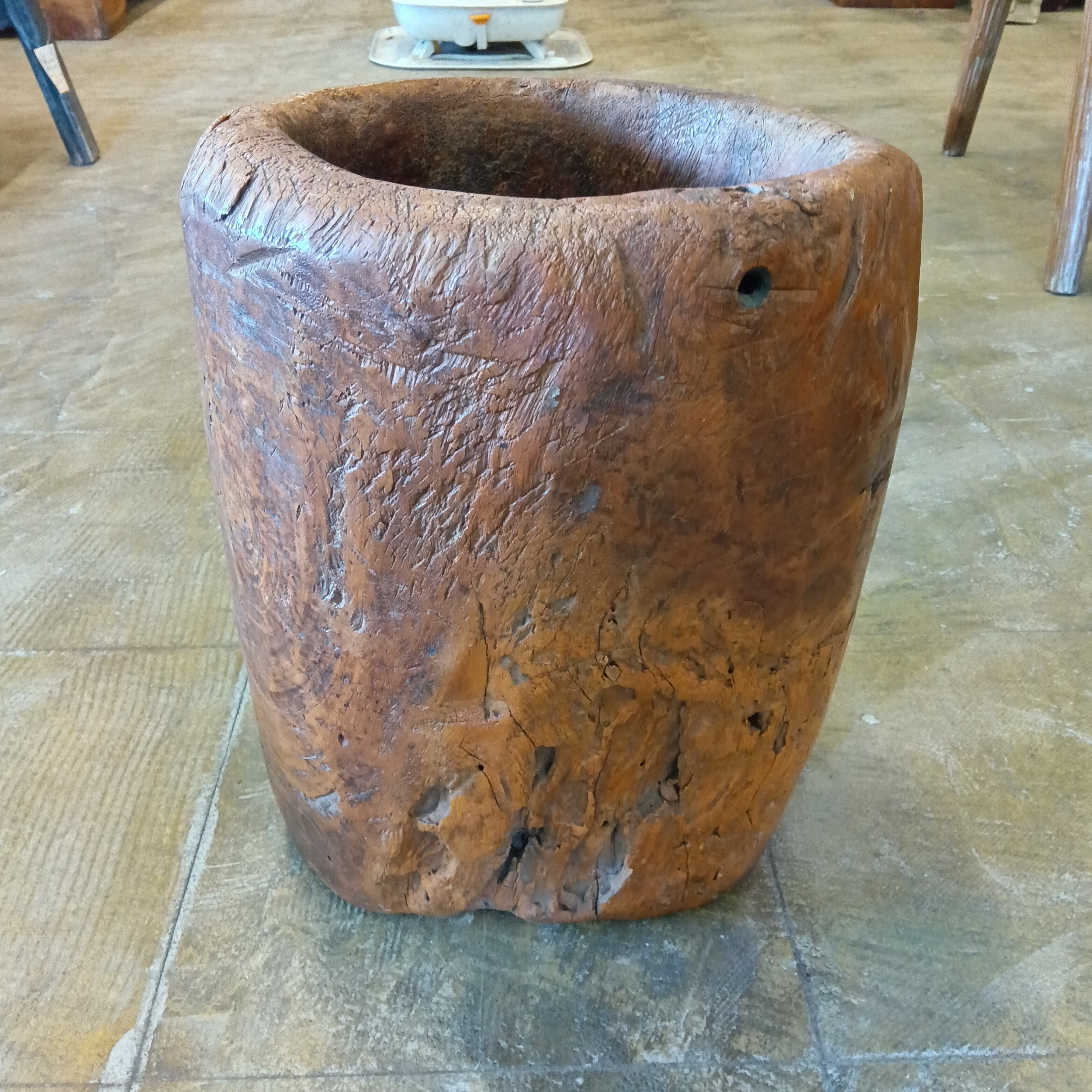 インドネシア 古民具の木臼 プランター｜チーク無垢材 くり抜き 鉢