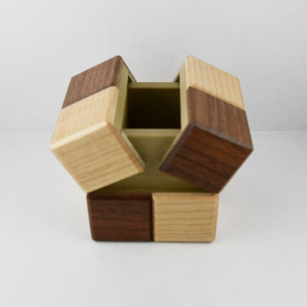 からくり箱 からくりCUBE | MIZU TO ABURA