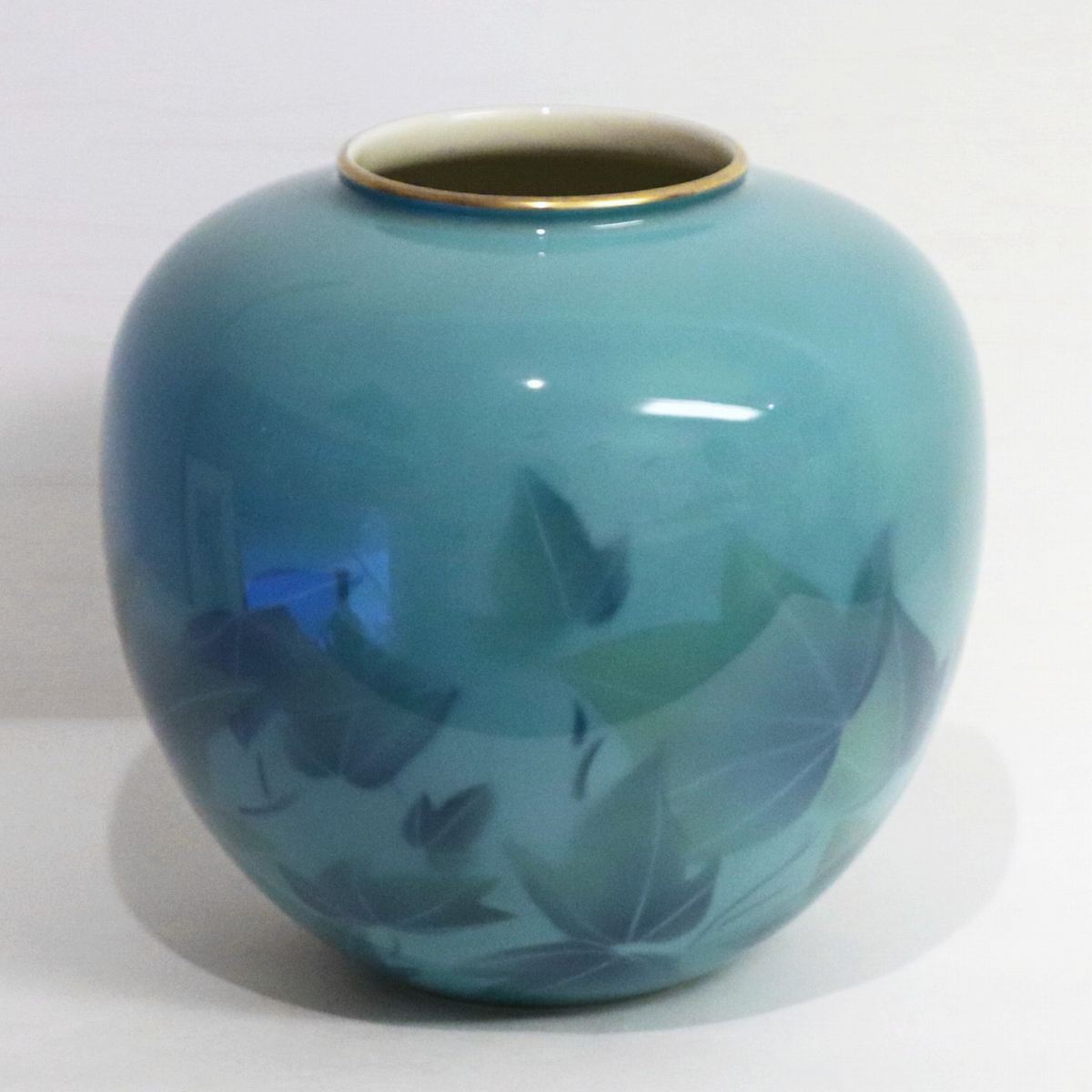 深川製磁 孔雀 高級花瓶 レア品 深川製磁 孔雀 高級花瓶 レア品