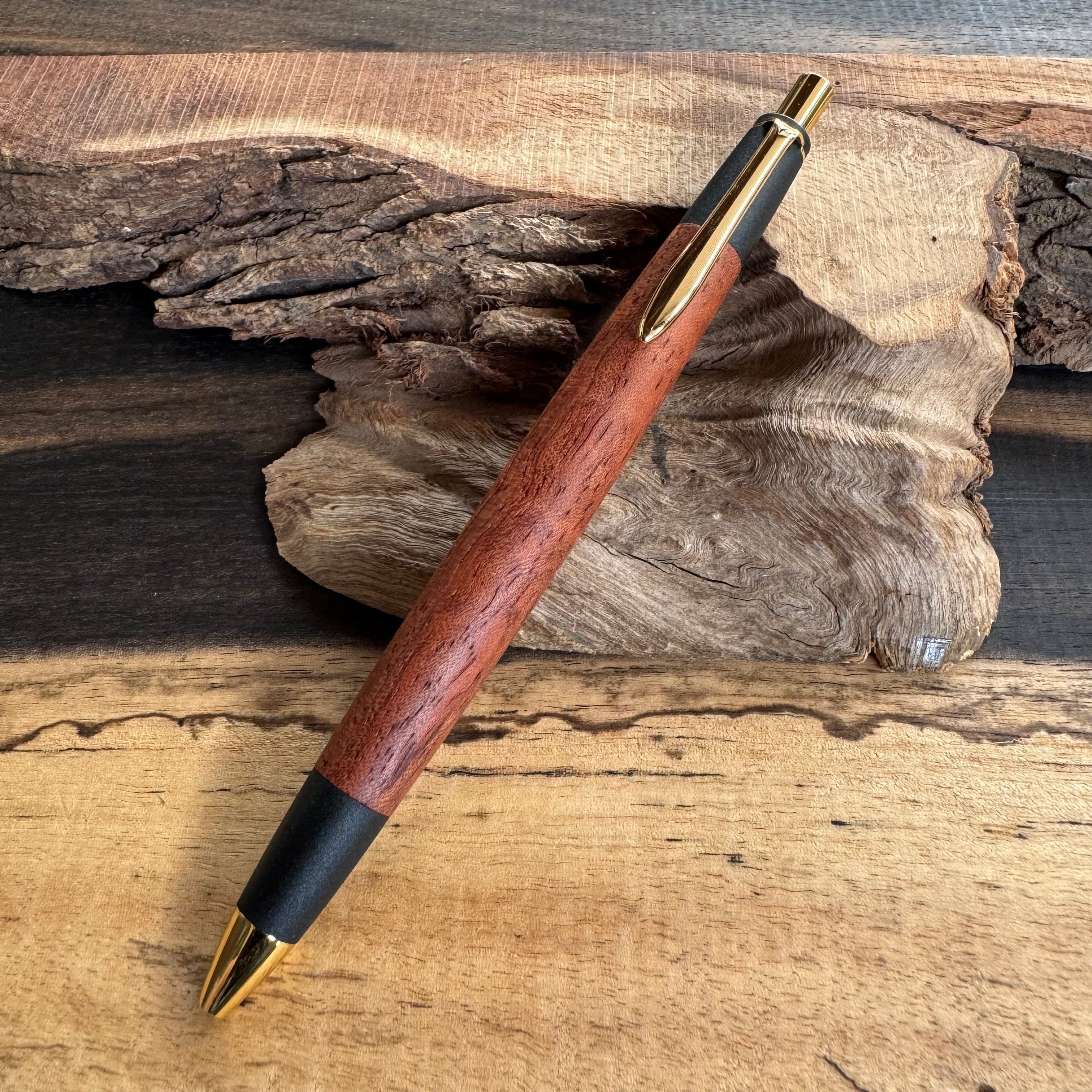 栃 縮杢【受注生産の木軸ペン】 | 『ボナン』 -木軸ペンの店-