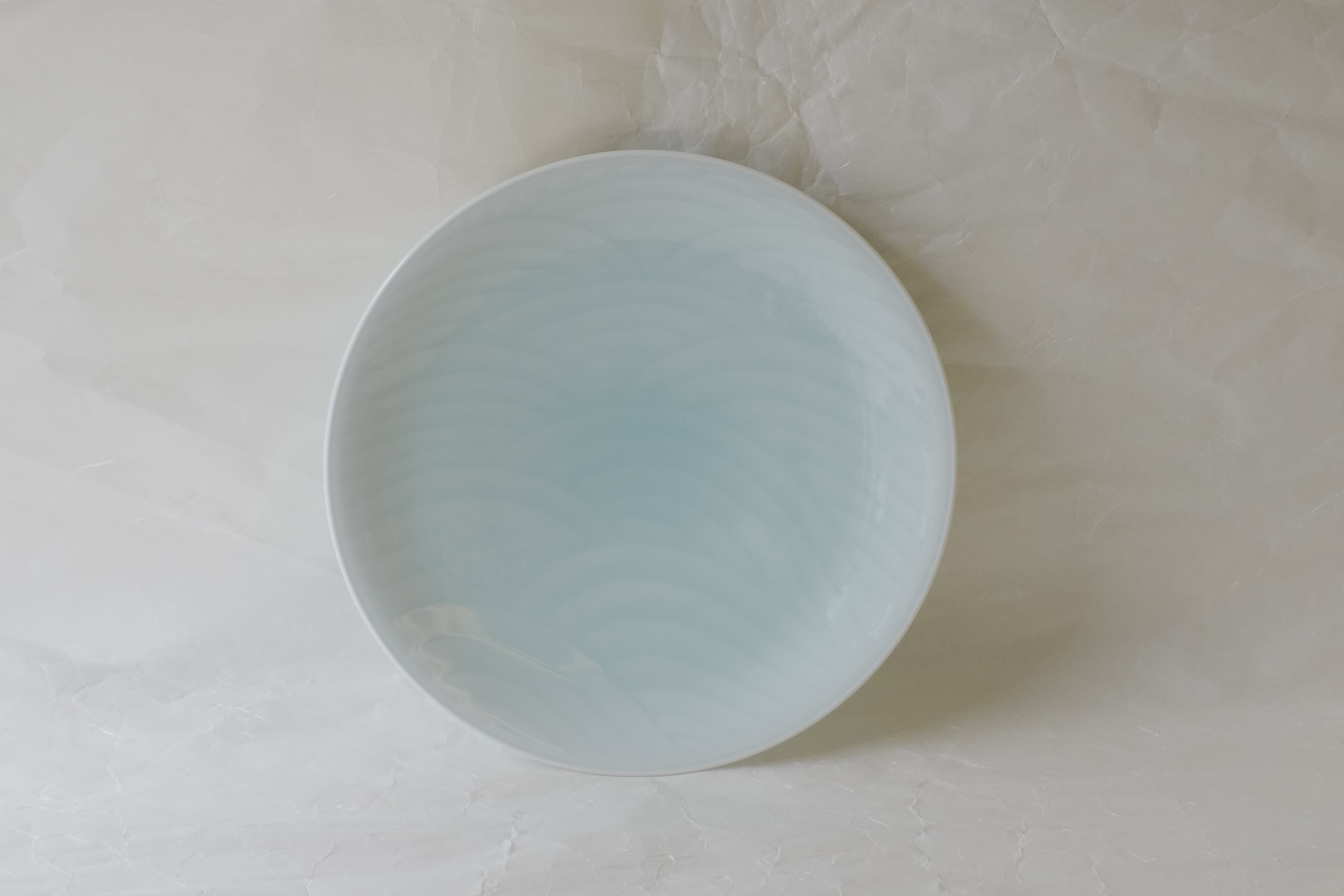 美濃焼 人間国宝 塚本快示 快山窯 青白磁 青海波 8寸皿 （25cm