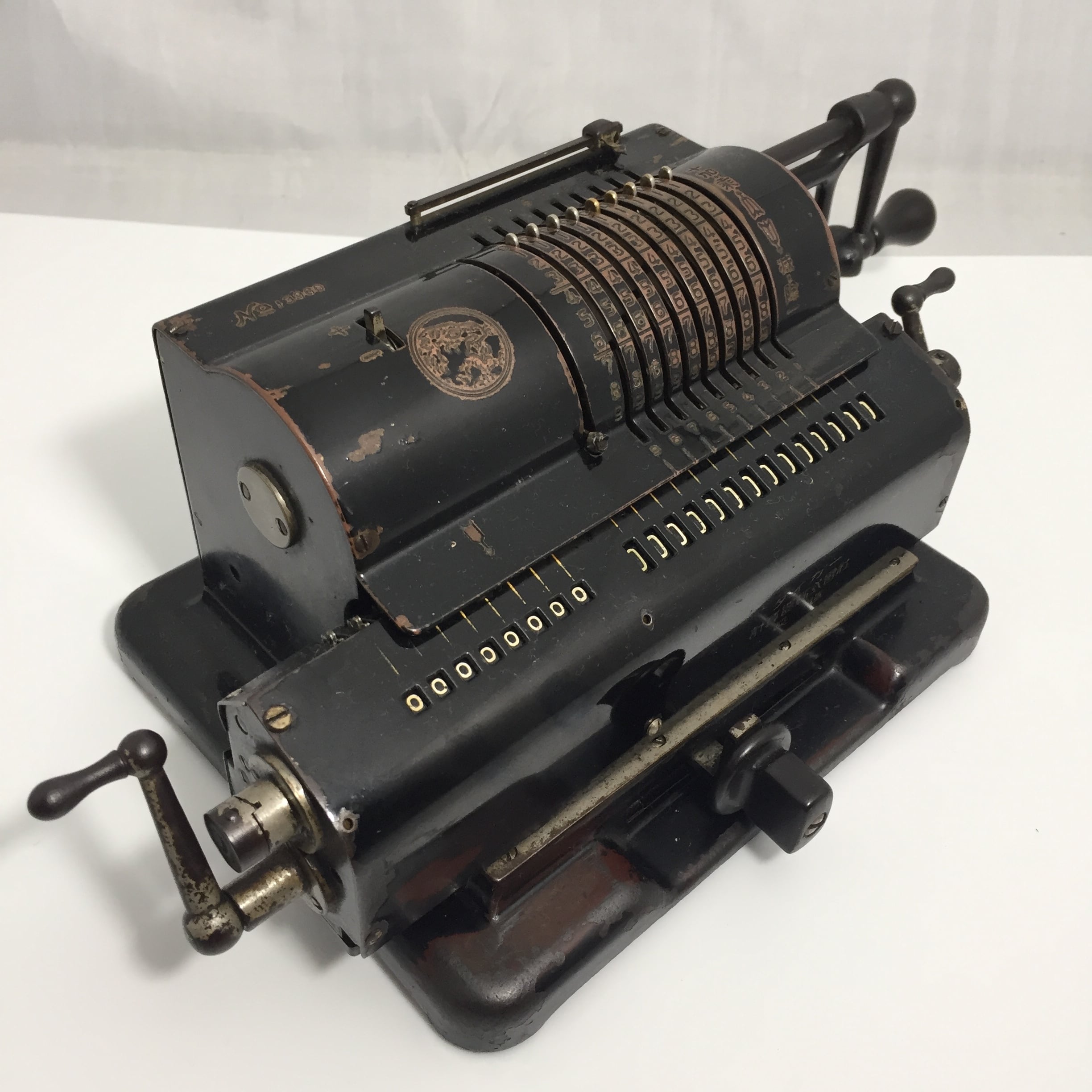 機械式計算機 | 路地裏の骨董カフェShop