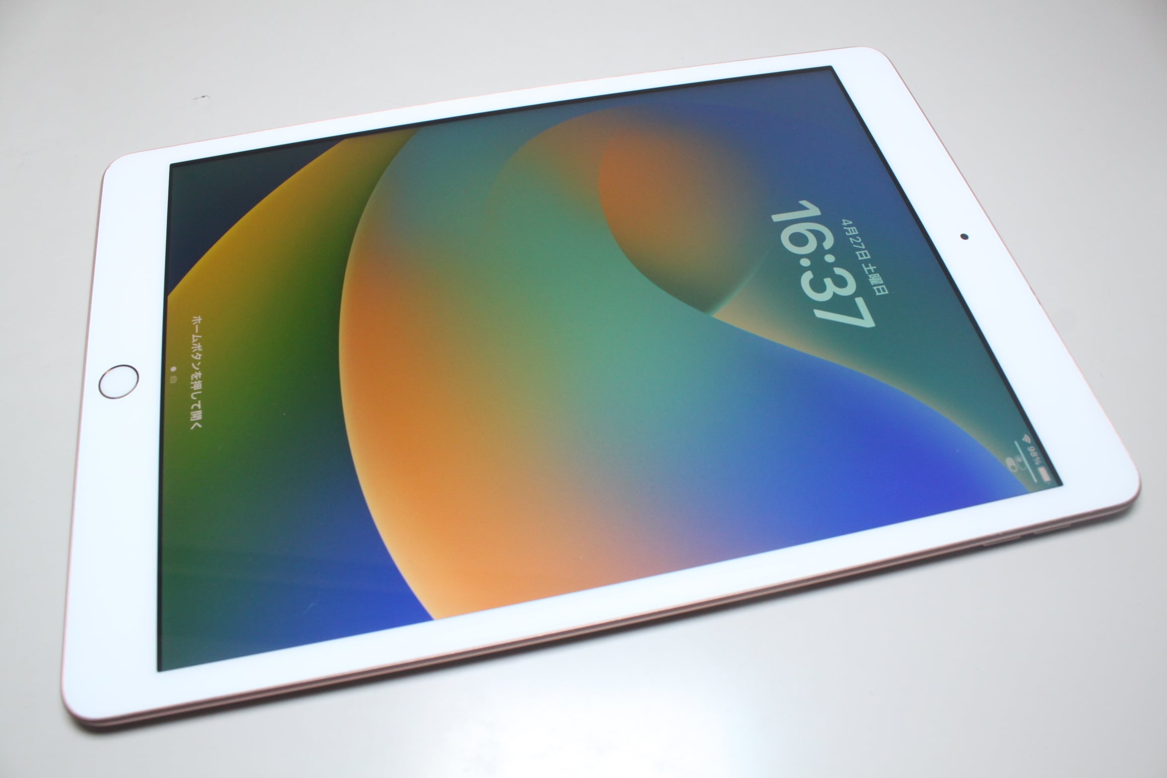 iPad 第六世代 シルバー 32GB Wi-Fiモデル iPad第6世代 シルバー Wi-Fi