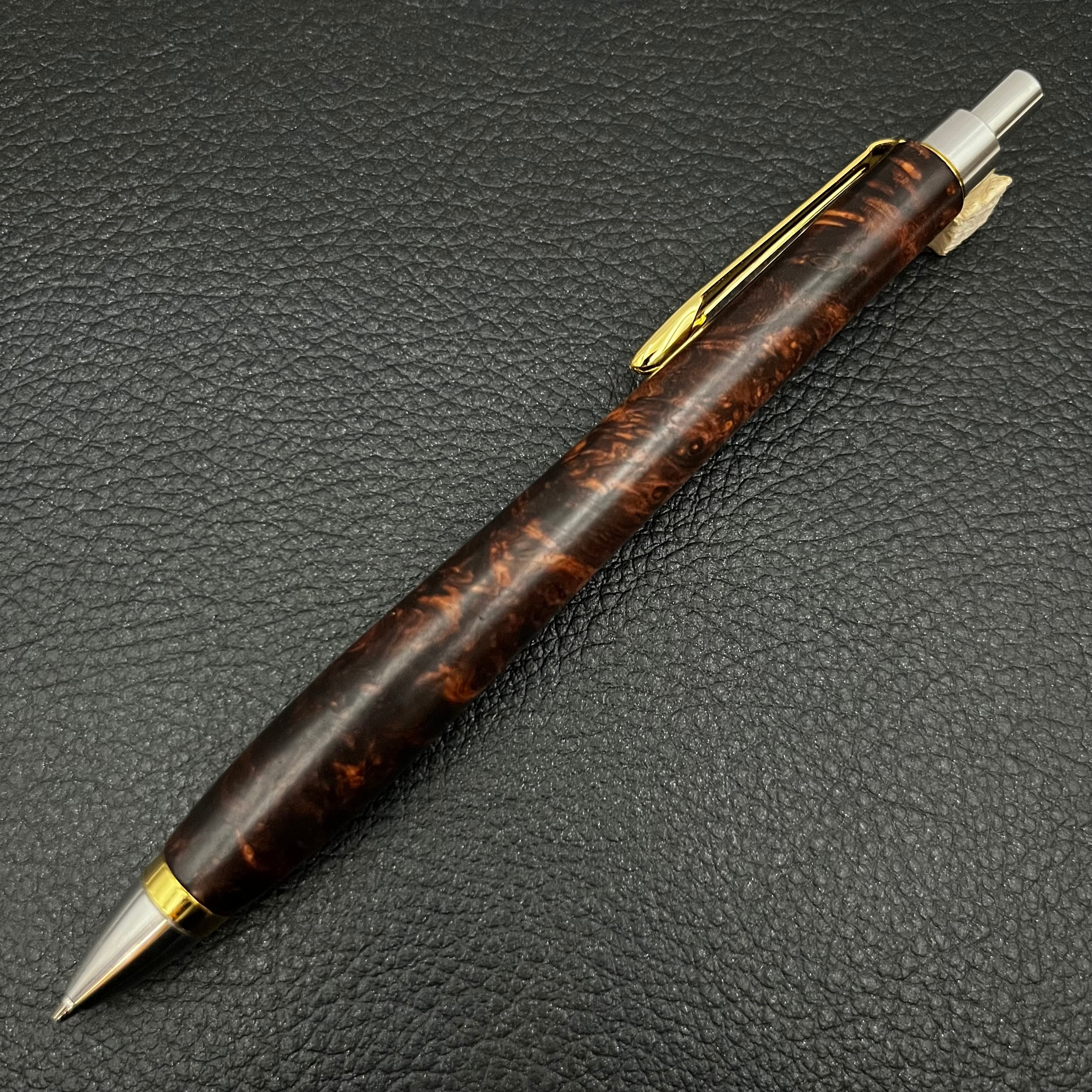 ウッドペンクラフト 杉瘤・国産摺り漆「織部（おりべ）ボールペン