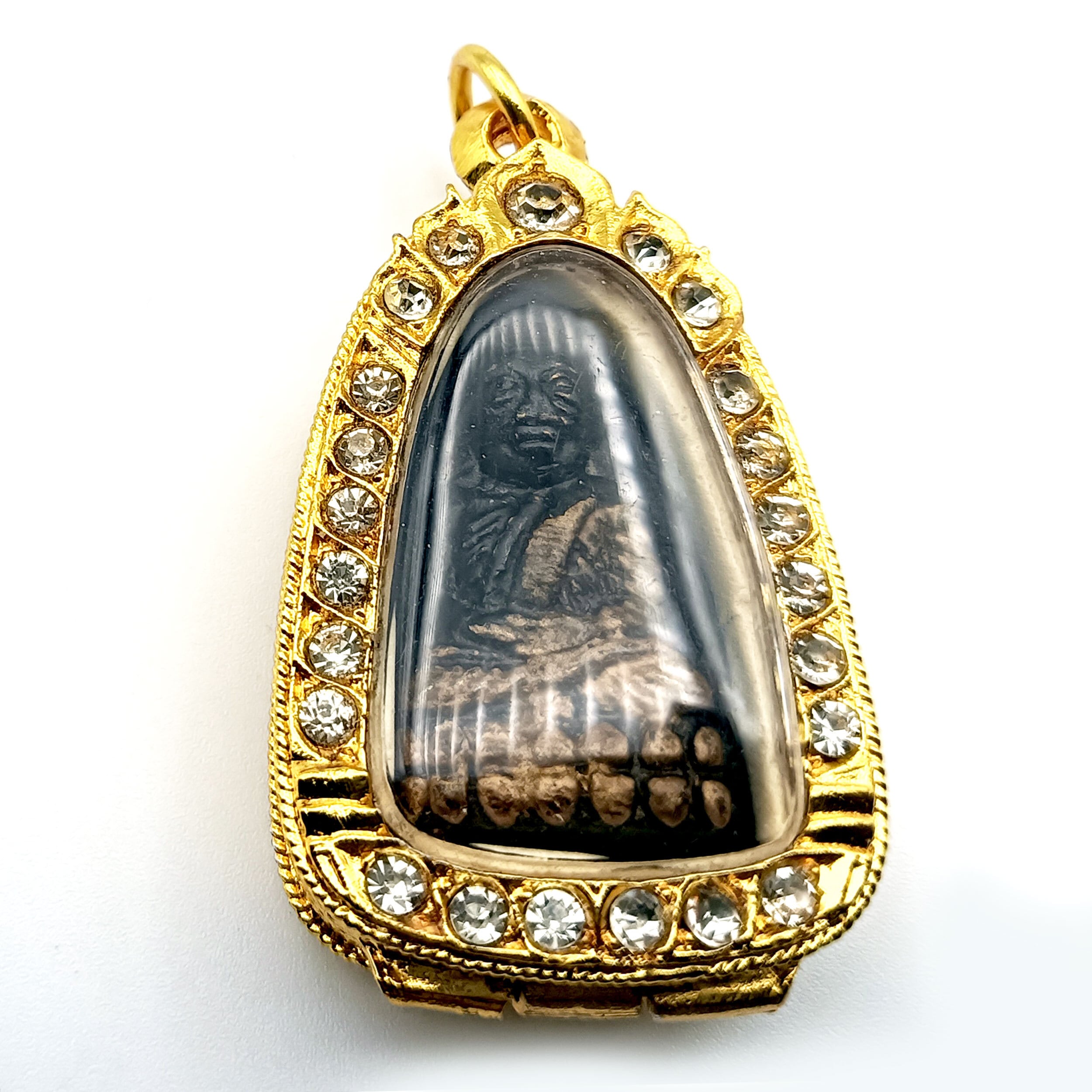 MADAM】タイのお守りプラクルアン…呪物？繁栄&幸運値アップ！ MADAM