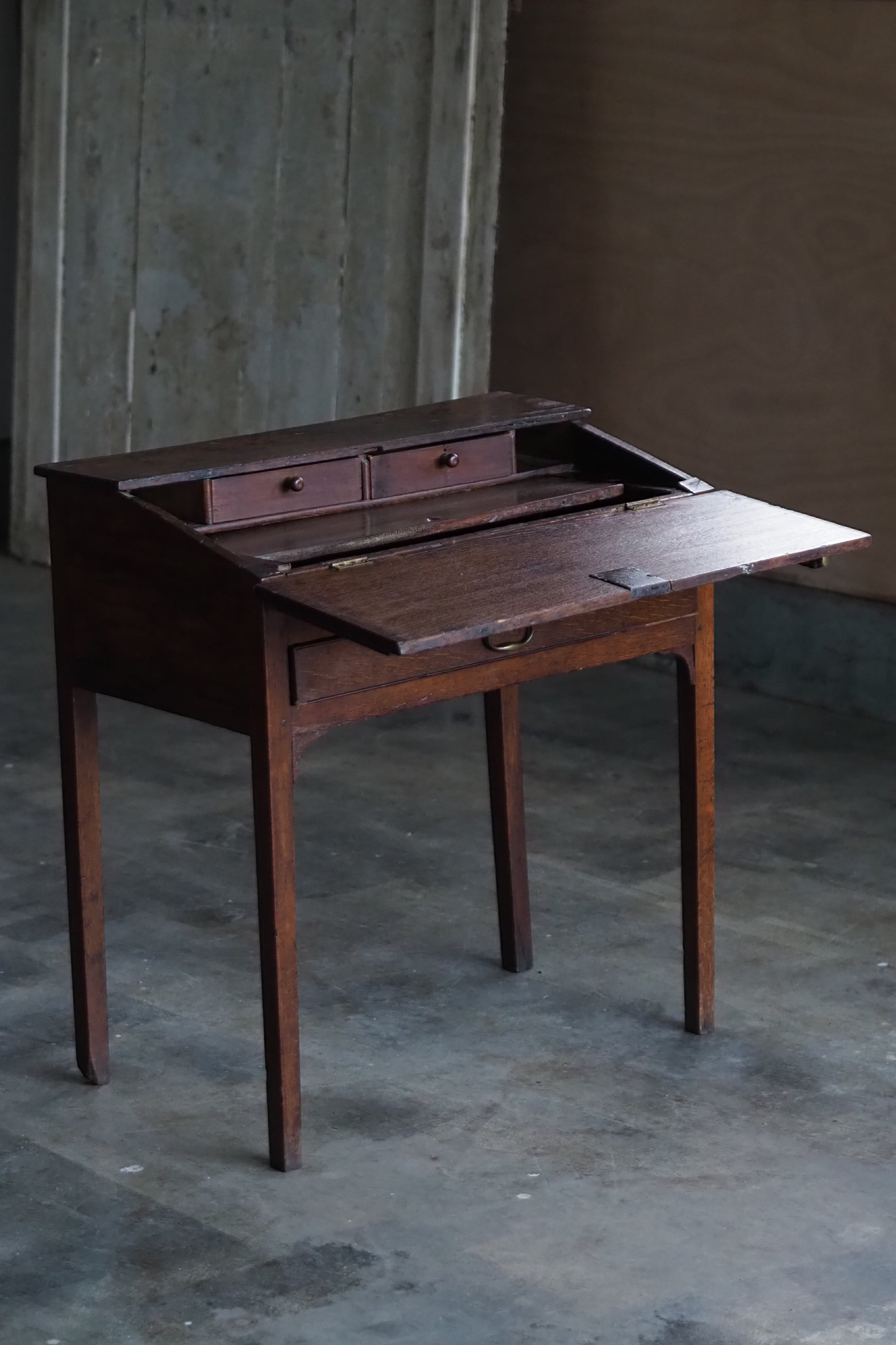 イギリス ライティングビューロー-antique writing desk