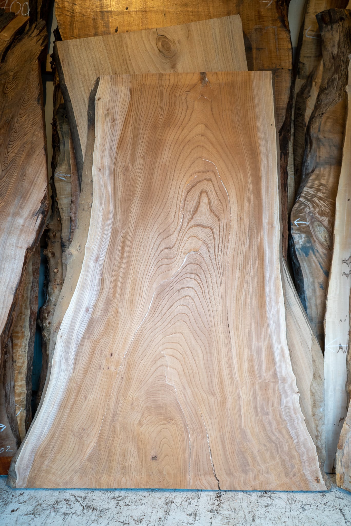 欅無垢一枚板ダイニングテーブルオイル仕上げアイアン脚