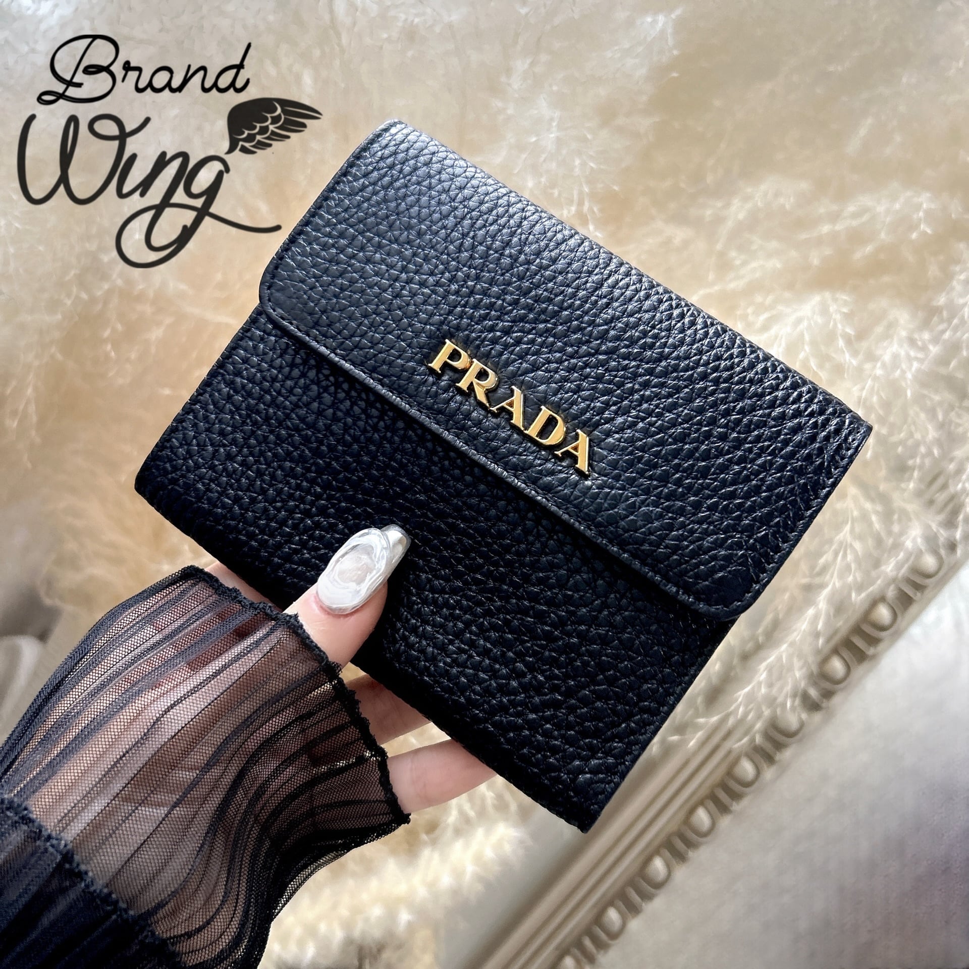 PRADA 三つ折り財布 ブラック カード付き382ー08ー2 PRADA 三つ折り財布