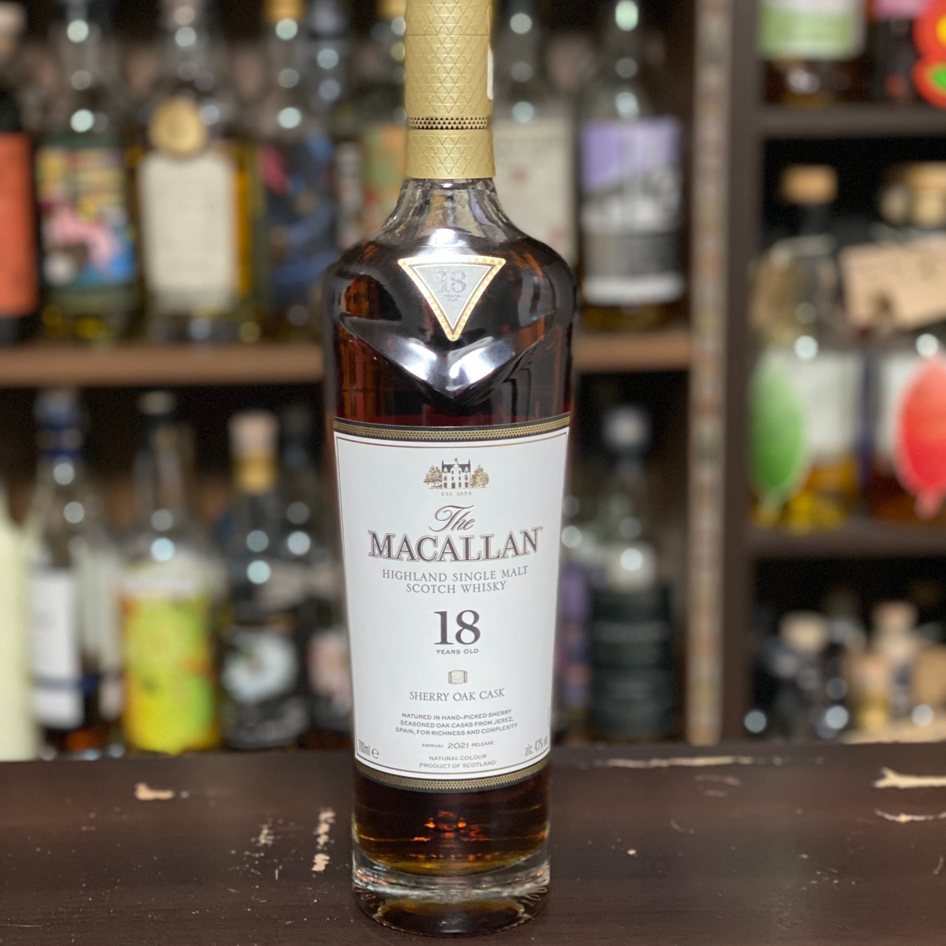 未開栓MACALLAN マッカラン 18年 2021ウィスキー .: ザ