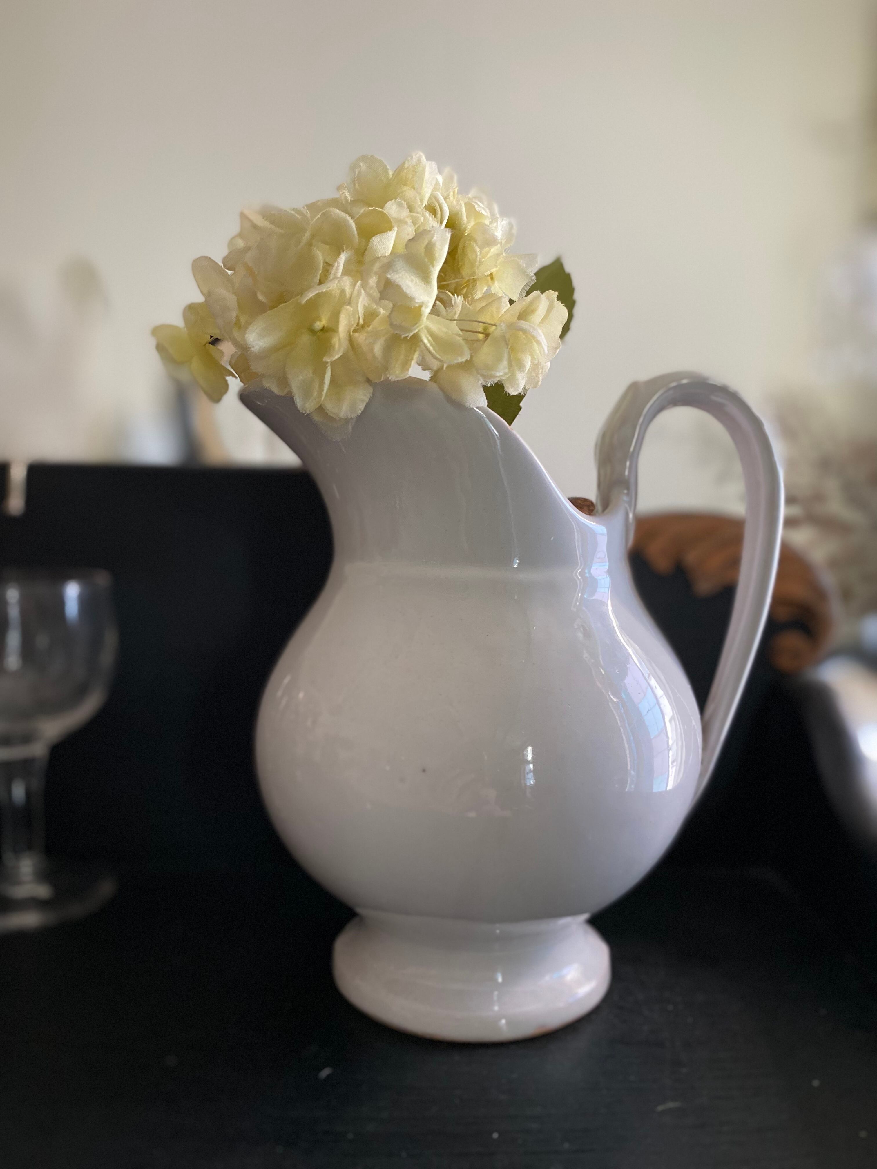 塩釉薬の六角形の花瓶