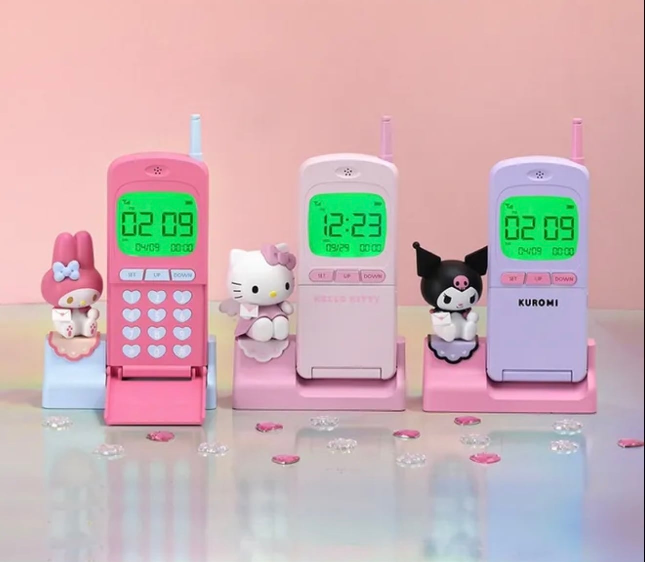 クロミ 置時計 ハローキティ卓上 時計 韓国限定 50周年 popup サンリオ