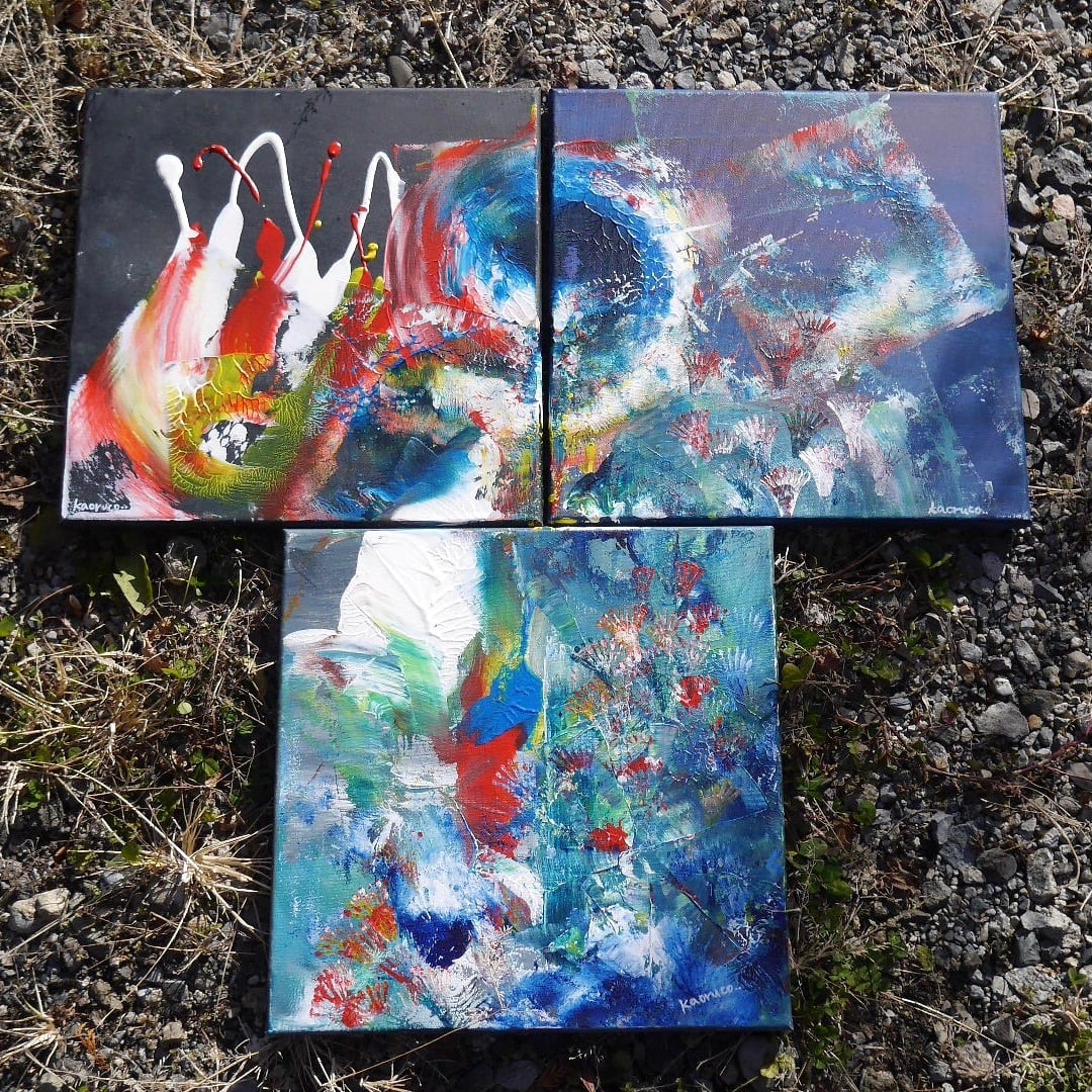 100_ モダンアート 抽象画 キャンバス3つセット(333mm✖️333mm