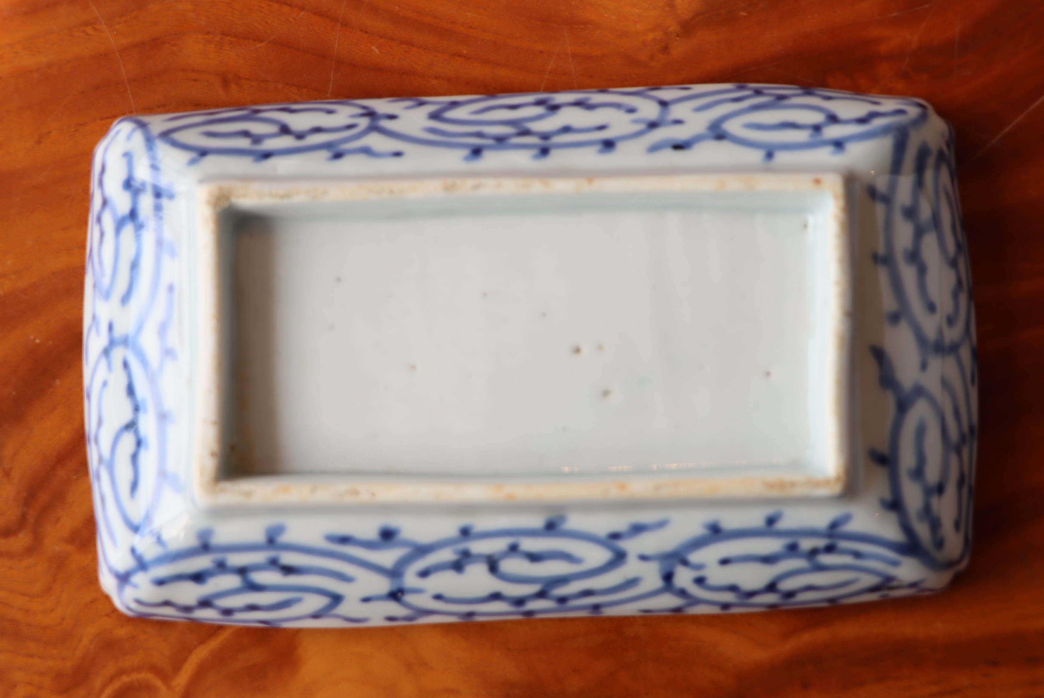 古伊万里 染付 微塵唐草文 長皿 骨董 アンティーク 長皿 伊万里焼 染付