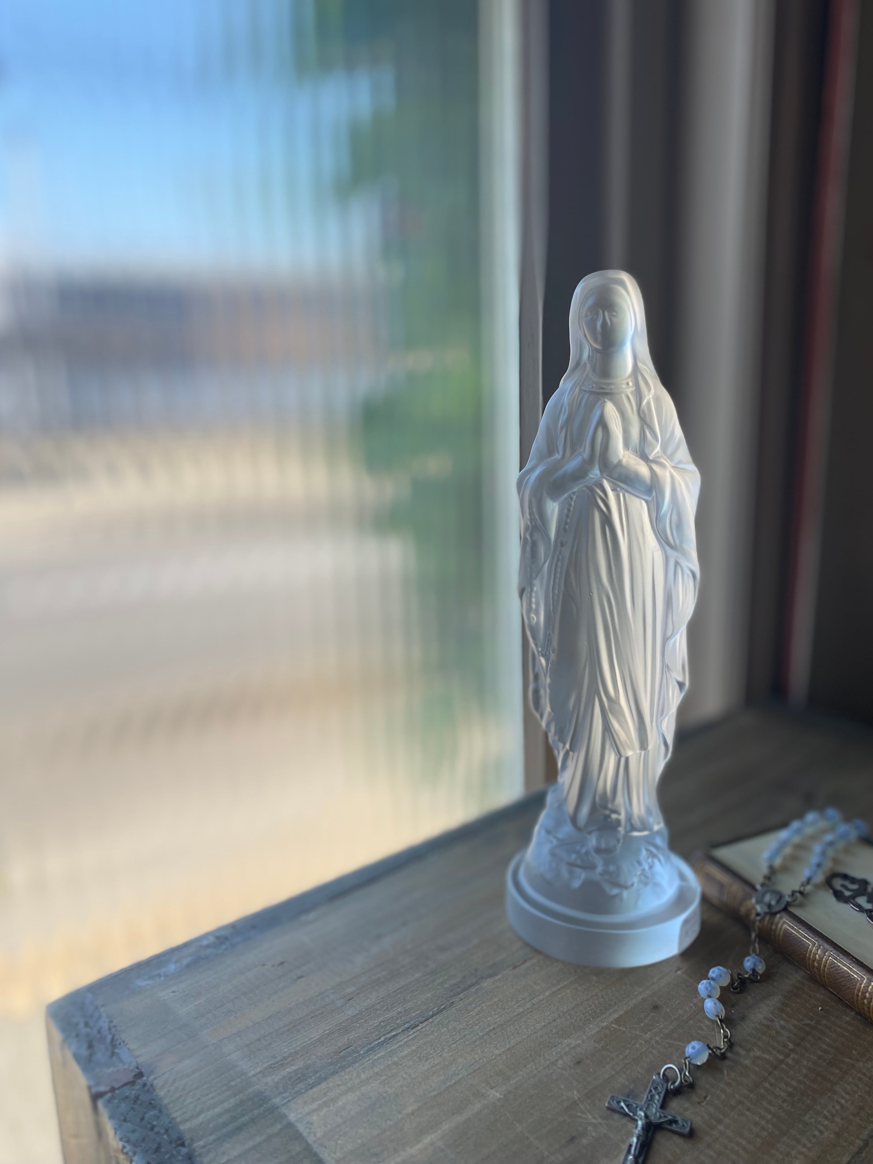 クリスタル・ド・セーブルの聖母マリア像 | Milfy(ミルフィ)