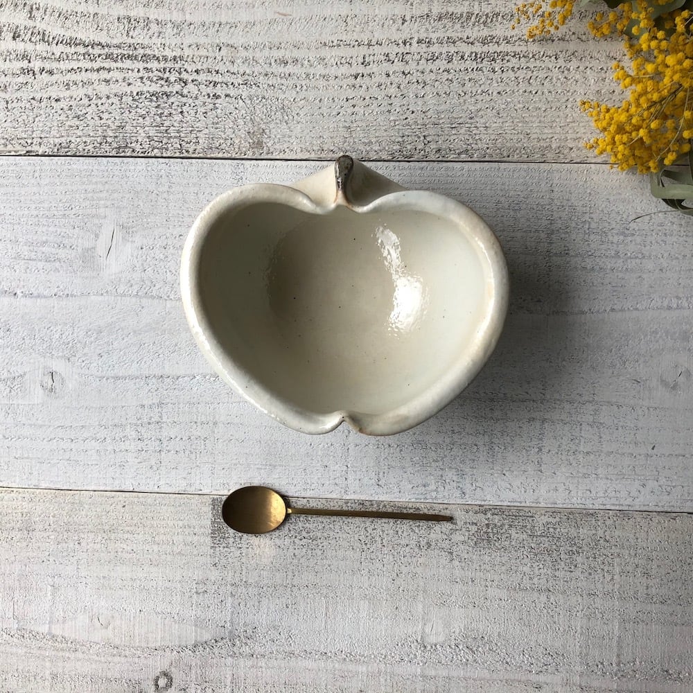 グレー釉 りんご皿 小 | 古谷製陶所