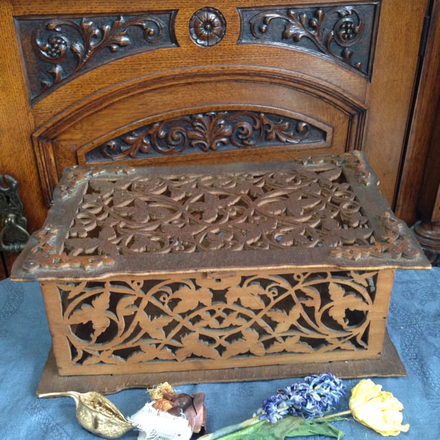 木製八角形 透かし彫りインテリア雑貨 【公式通販】