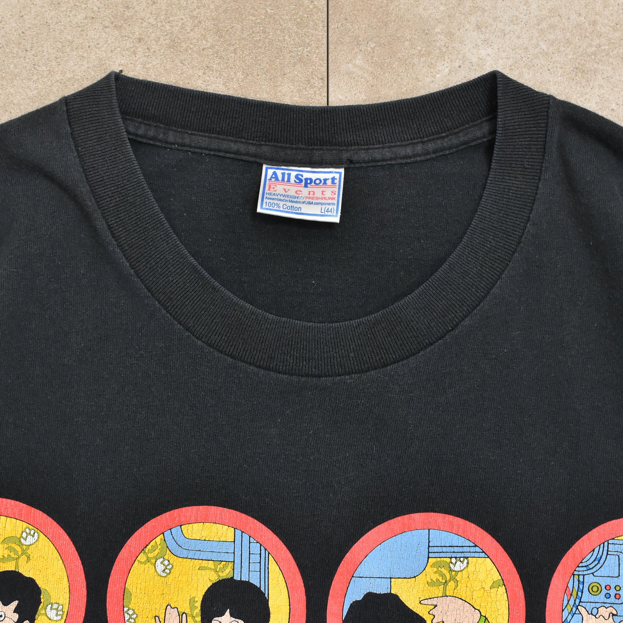 90s ALL Sport BEATLES Yellow Submarine graphic T-shirt | 古着屋