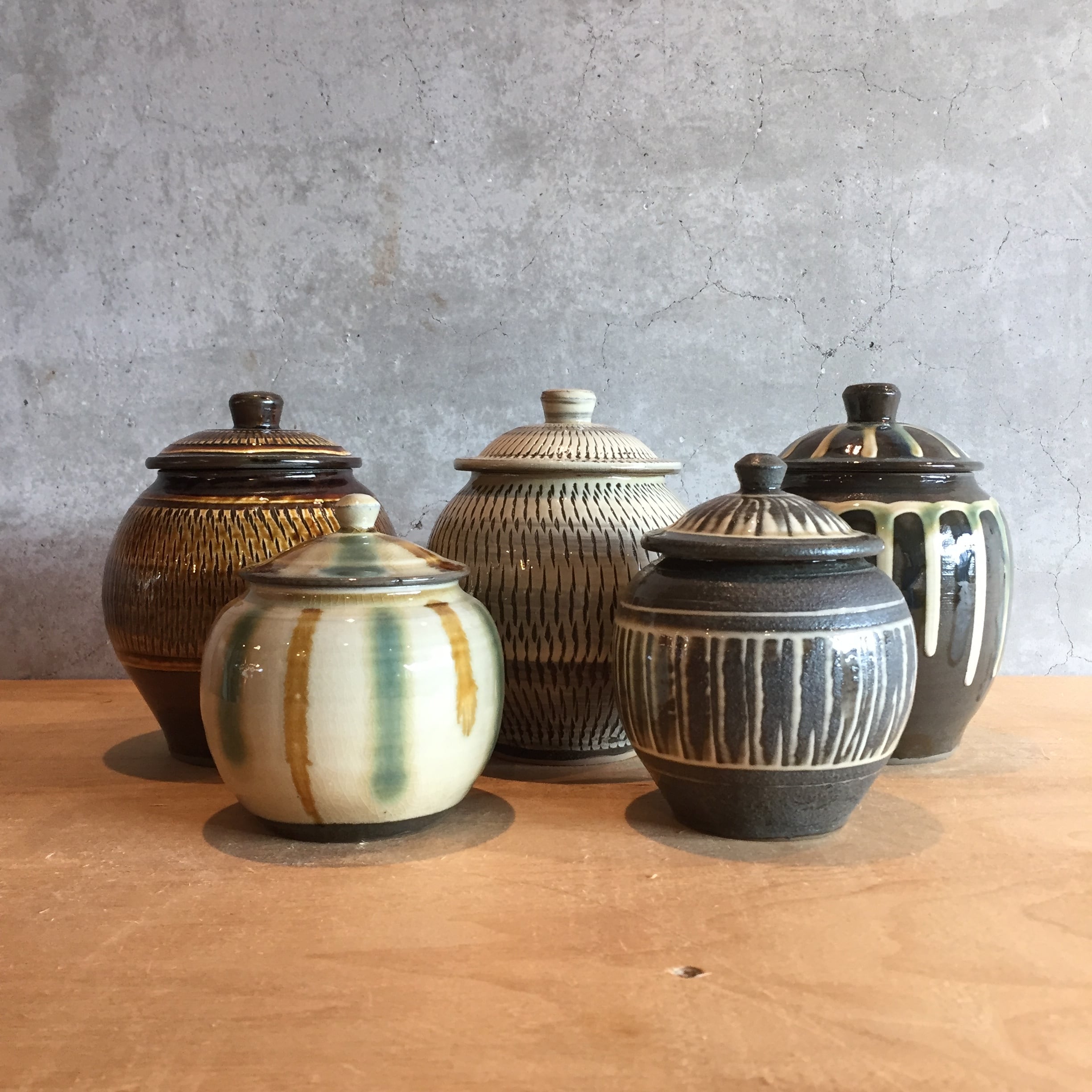 小鹿田焼 黒木昌伸窯 5合壺 | タシュロン｜器と生活の道具