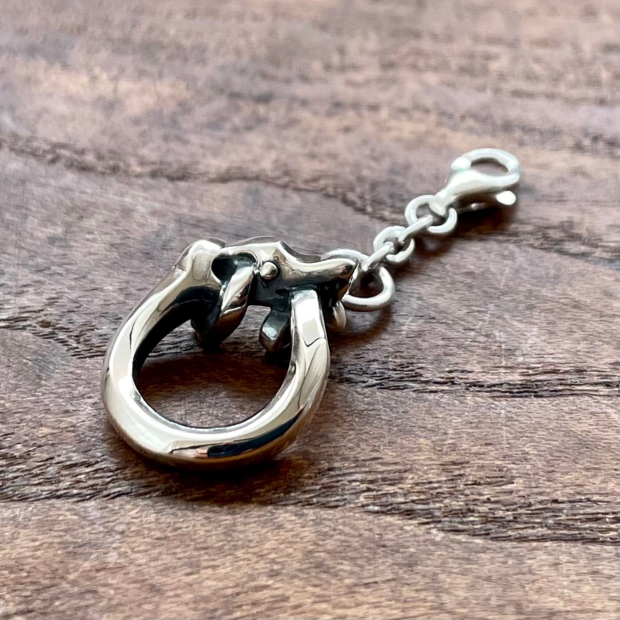 ピュイフォルカ キィーホルダーまたはバックチャームに バッグ型バッグ