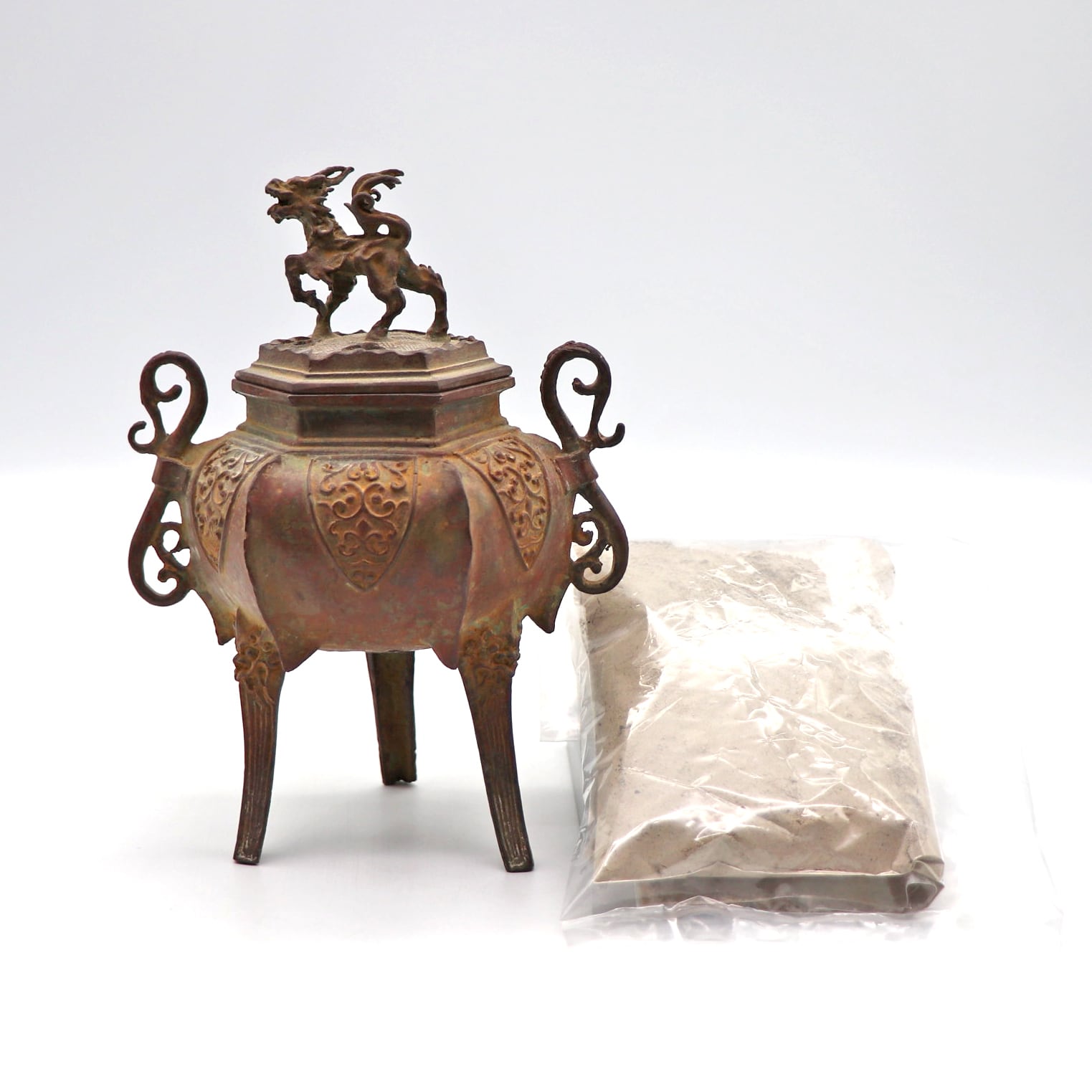 ○貴重 時代物 麒麟銅香炉 神獣 瑞獣 古銅 斑紫銅色 唐金 高さ16.5cm