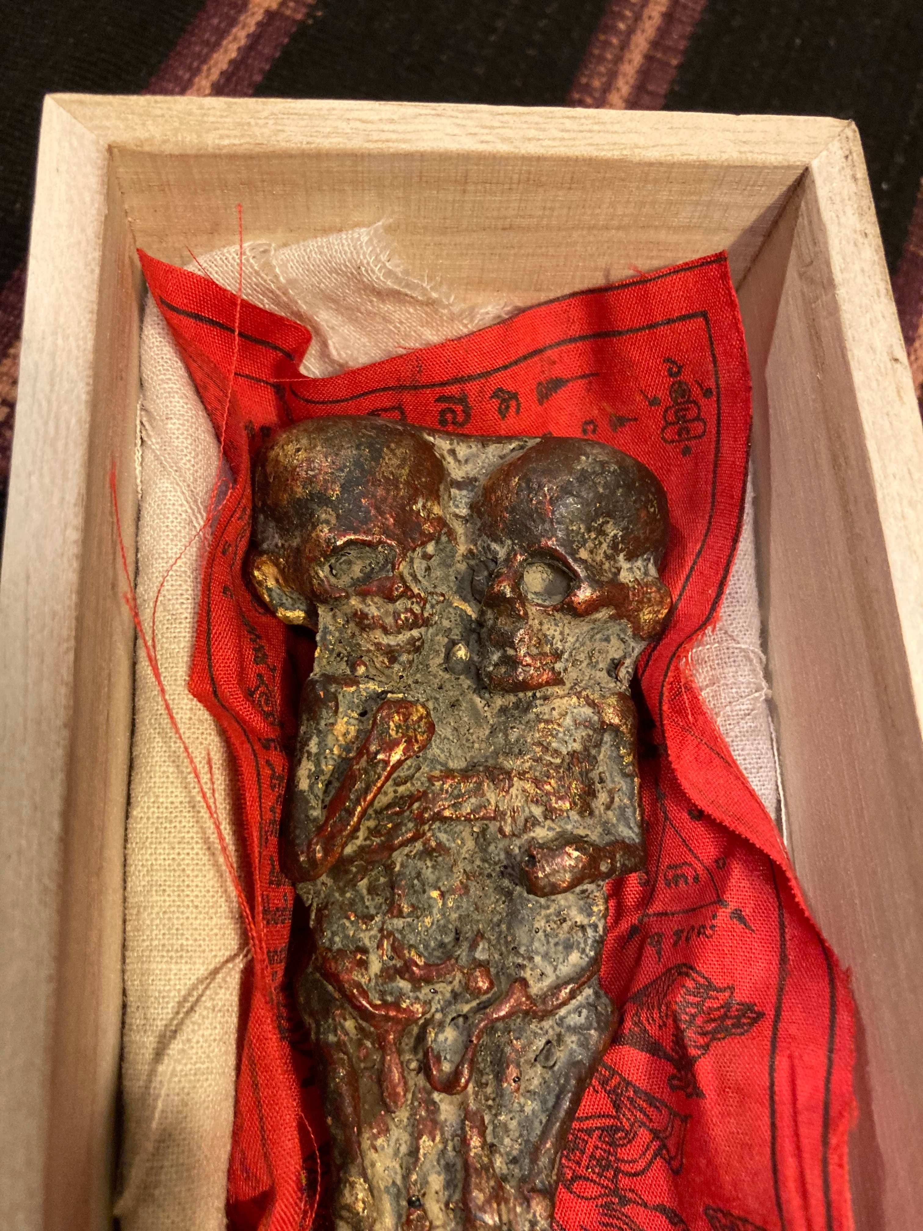 民間伝承魔術 古い骨のクマーントーンA レア 幸運 金運 民間伝承魔術