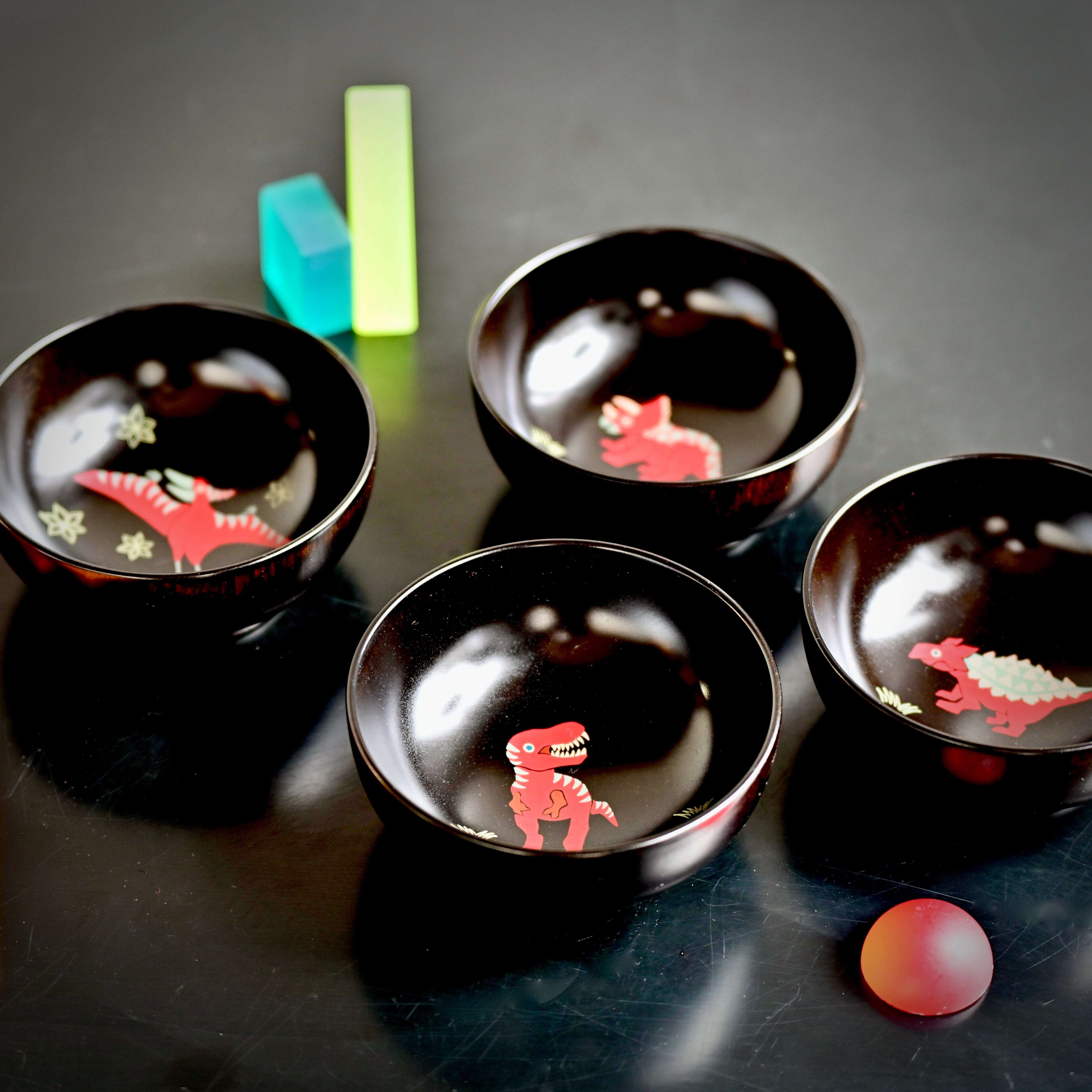 奥の麻衣子 漆 ぐい呑 豆鉢 2個 漆器 奥の麻衣子 漆 ぐい呑 豆鉢 2個 漆器