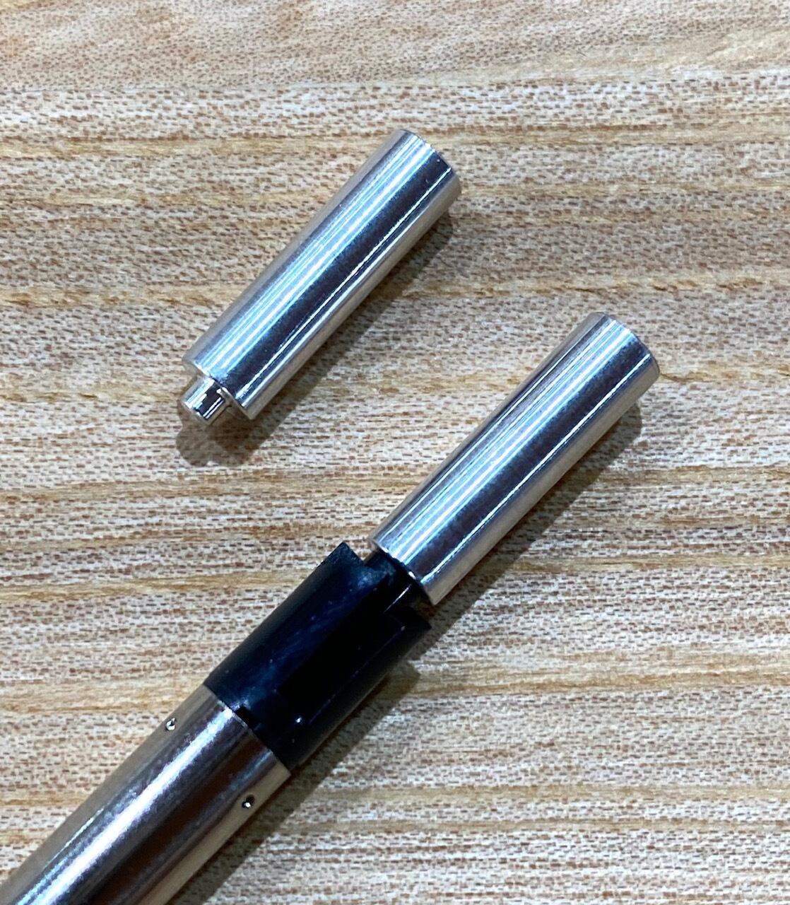 杉瘤・国産摺り黒漆「黒織部（くろおりべ）-306052309】ボールペン