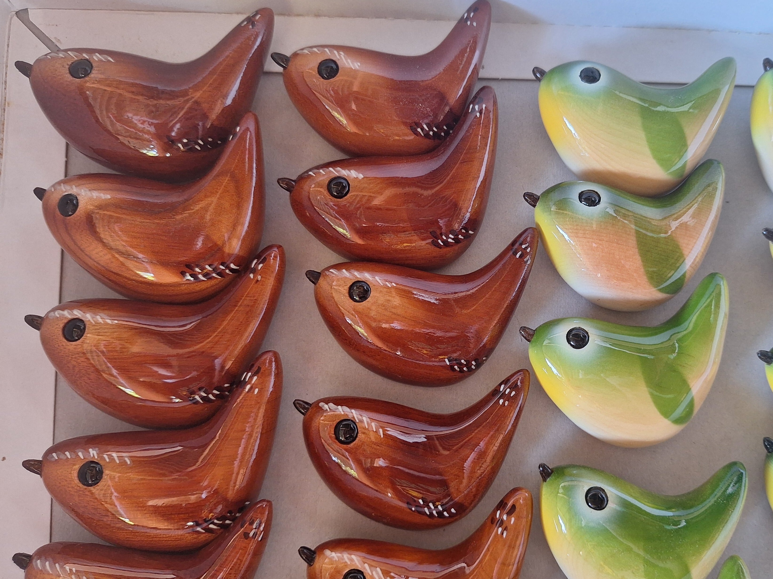 鳥のブローチ bird brooch | 工房西岡 woodcraft animals