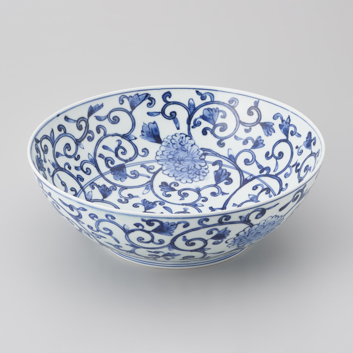 927 中国 骨董 粉彩花唐草文八方鉢 時代物 927 中国 骨董 粉彩花唐草