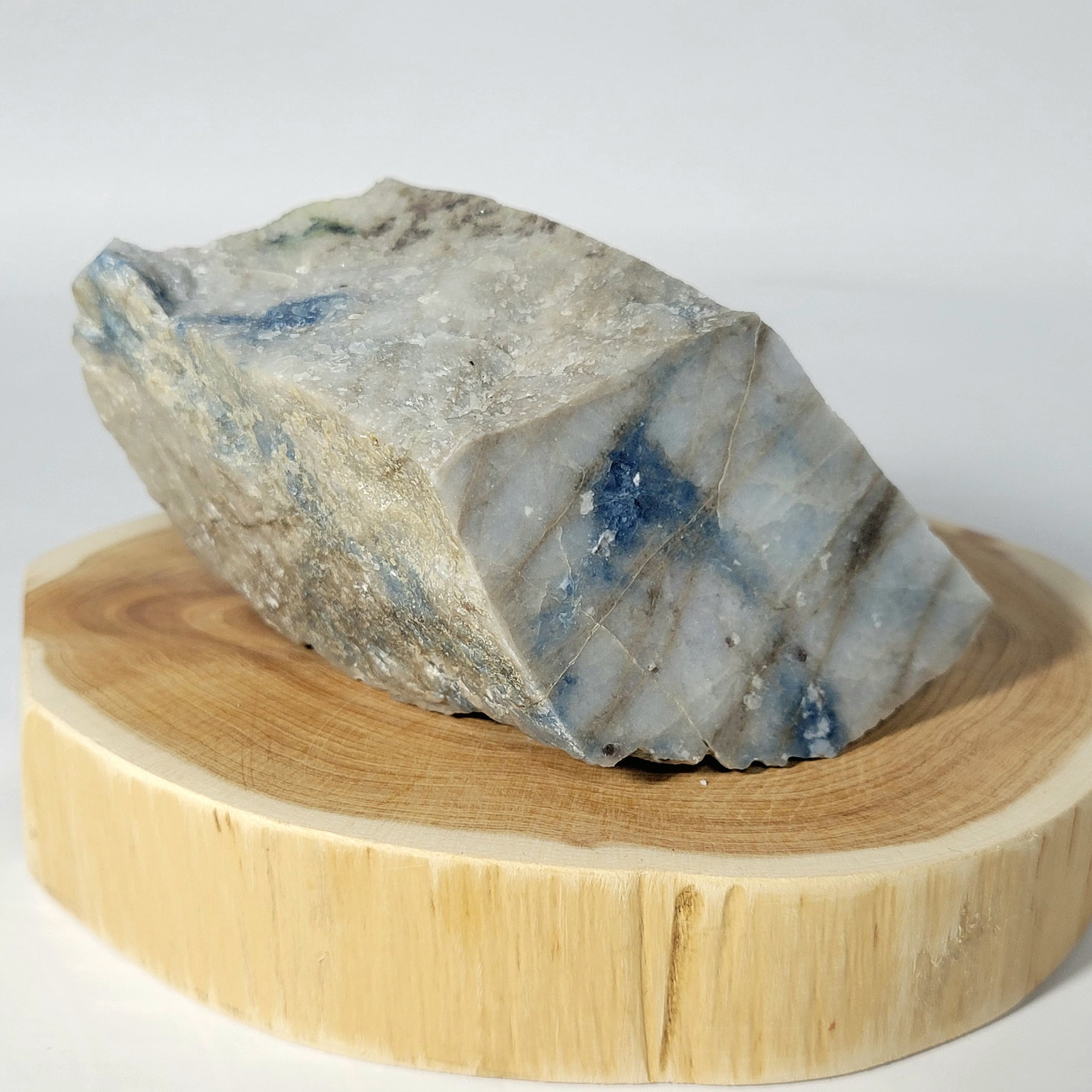 コン沢 862g 翡翠 ヒスイ 原石 鑑賞石 自然石 誕生石 鉱物 鉱石 水石