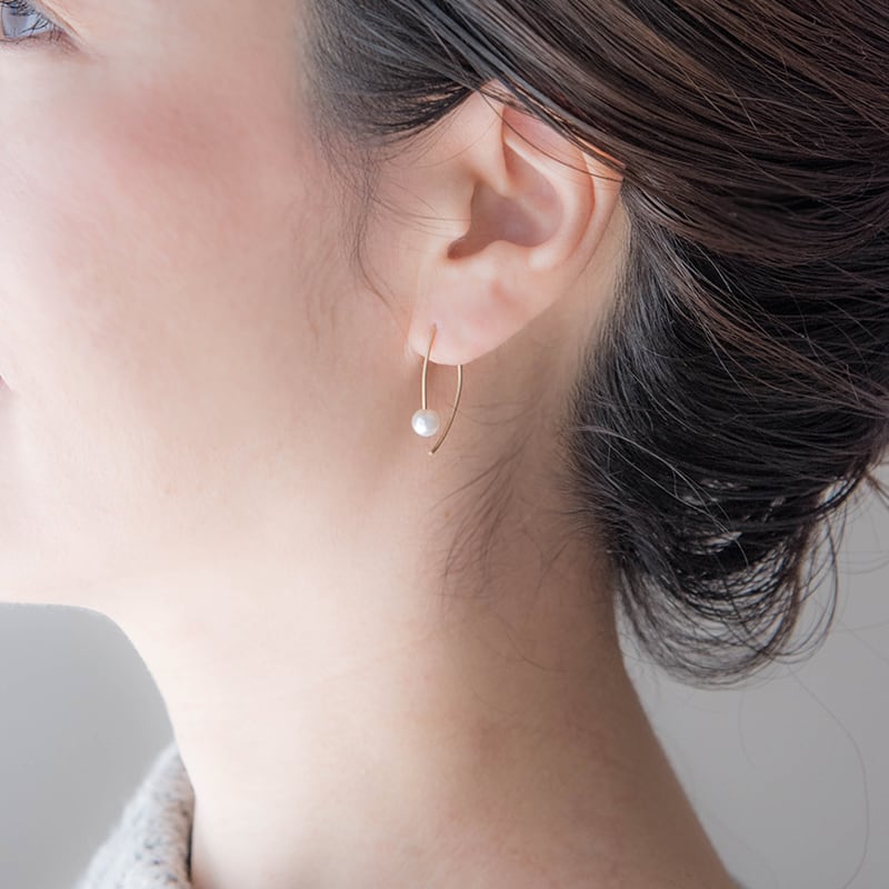 両耳用】k18 あこや真珠 フープピアス アコヤパール 18金 楕円 フープ