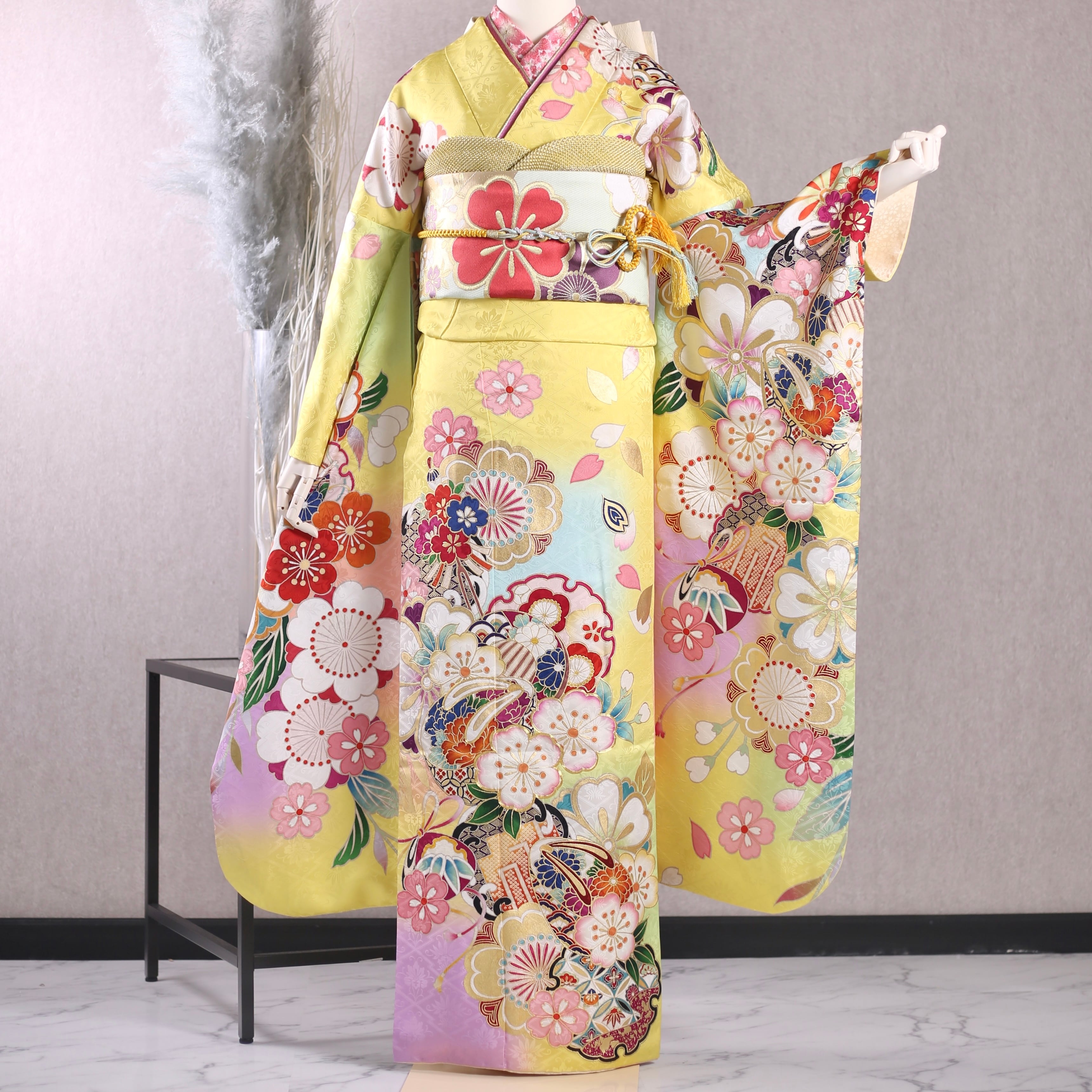 振袖フルセット 振袖セット 振袖 L〜LLサイズ 黄色×レトロポップ 美品