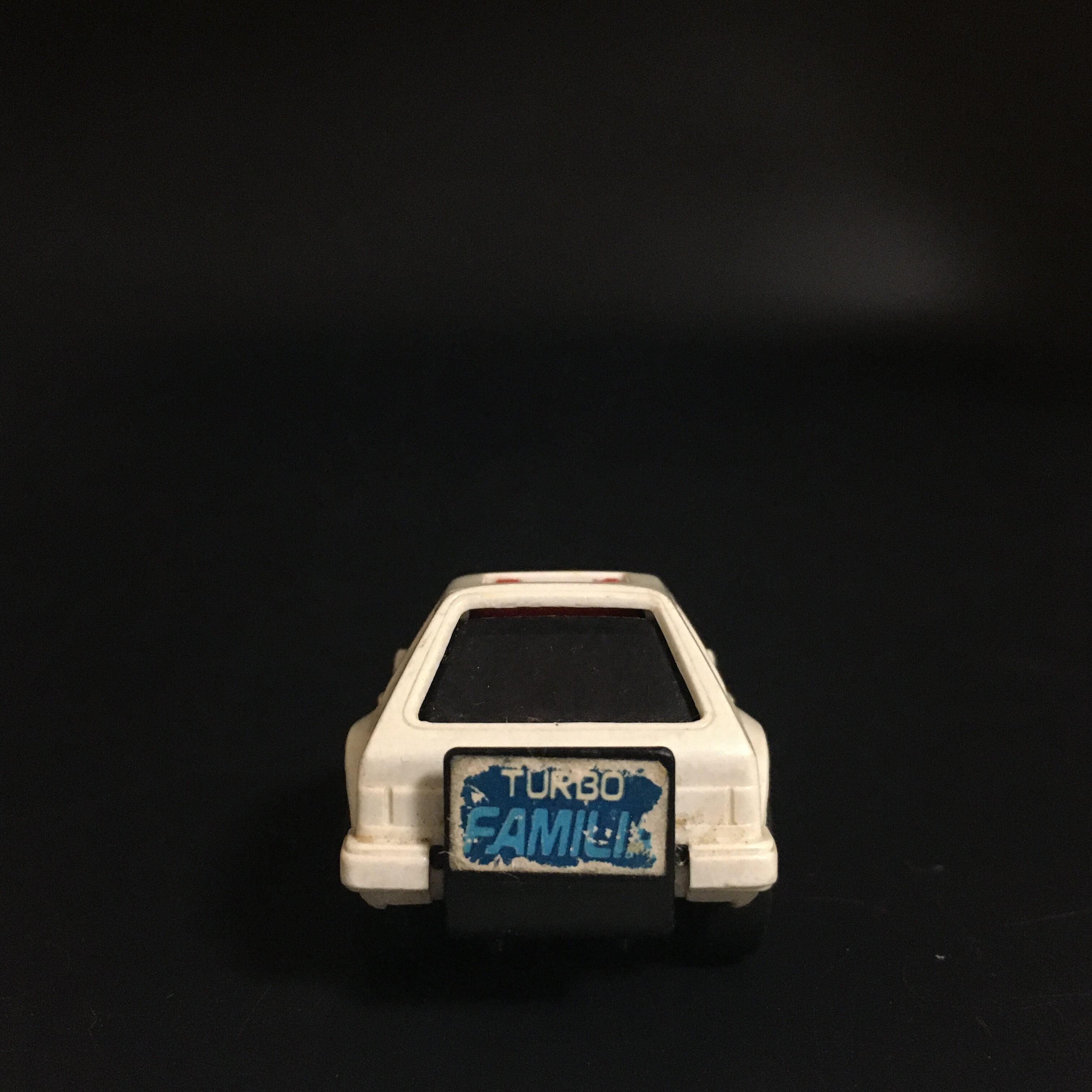 タカラ チョロQ No.A-21 マツダ ファミリア 1500XG 白 日本製 | トイ