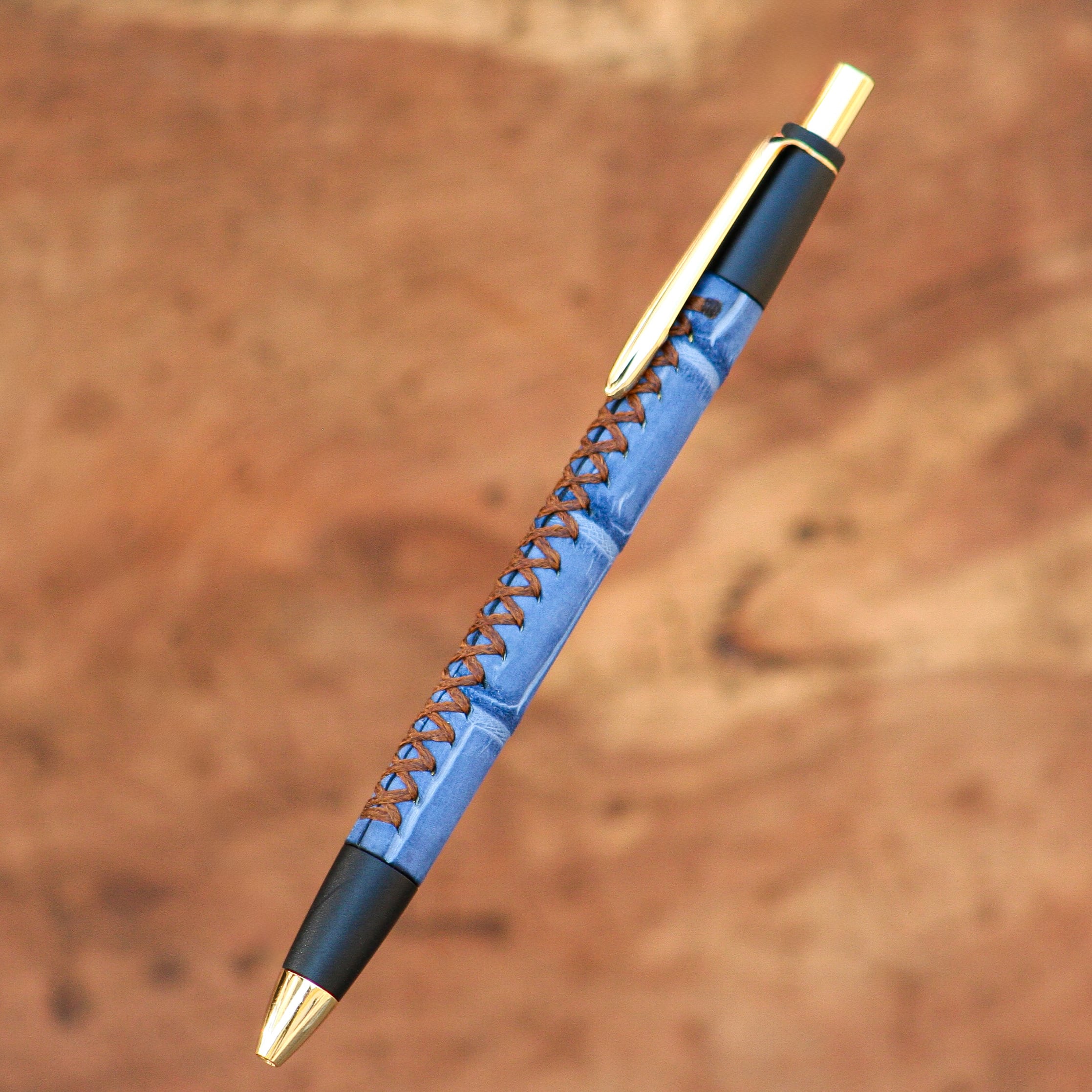 革軸ペン | Schicksal