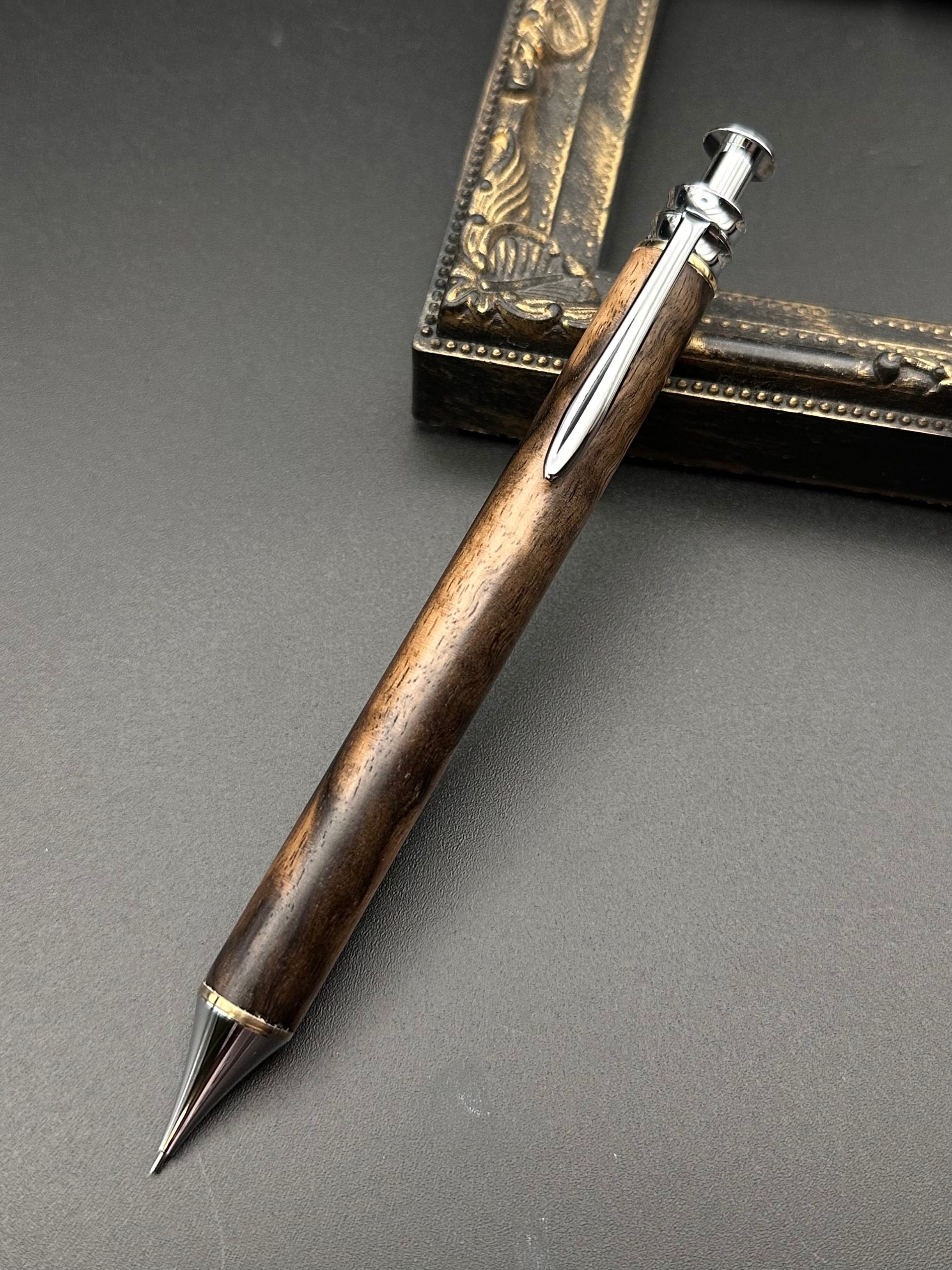 52: サイアミースローズウッド(マイクロカーリー)セット 木軸ペン